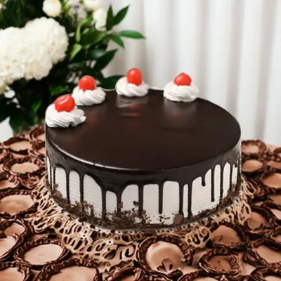 Velvet Ganache Black Forest Cake by RedHeart