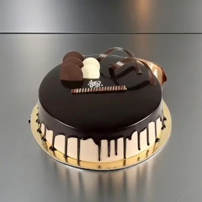 Velvet Hazelnut Royale Chocolate Cake by RedHeart