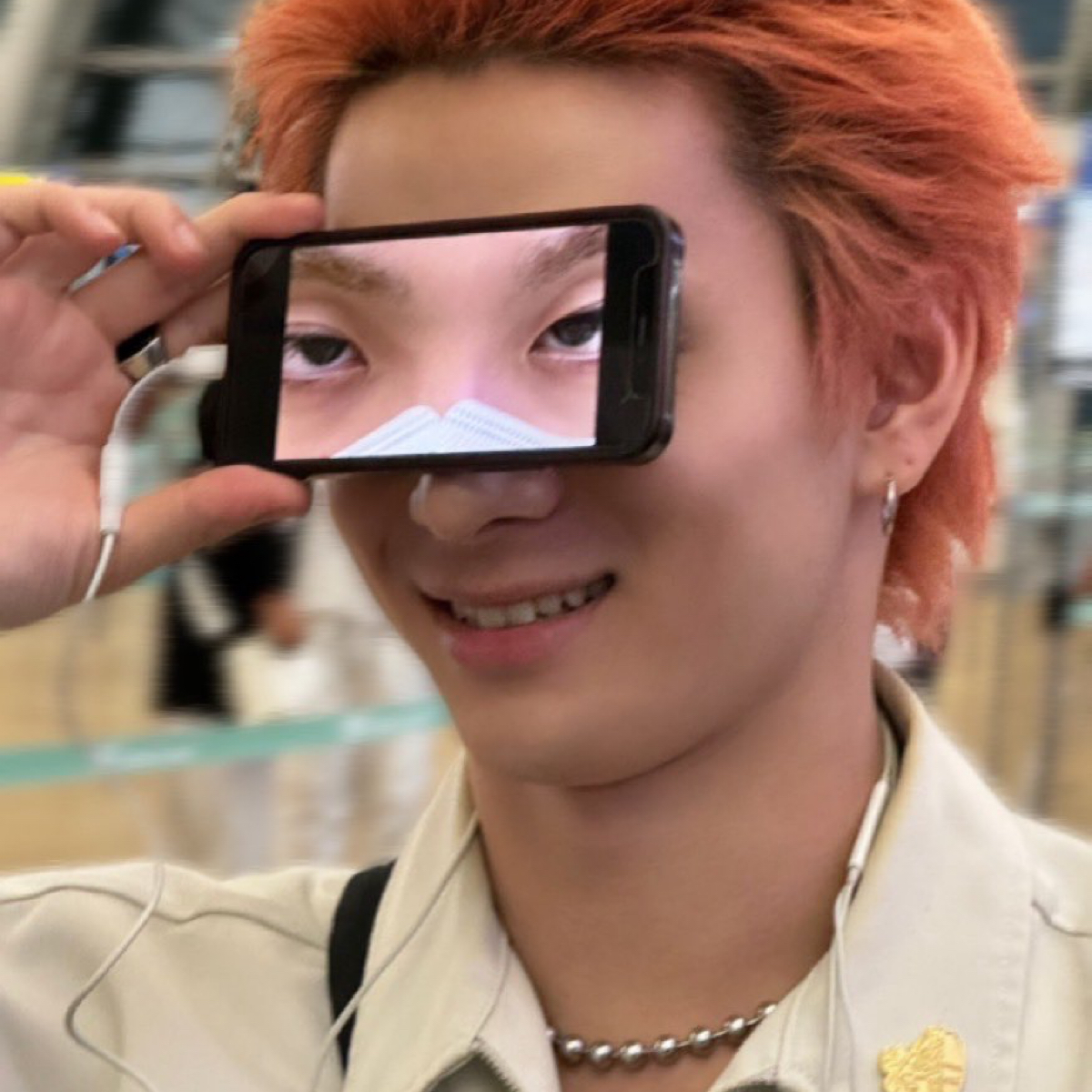 洸人