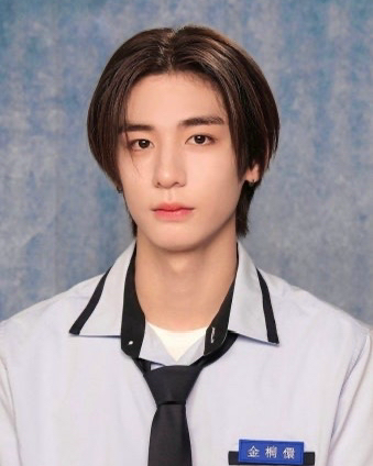 김이한(김동현)