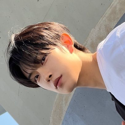 김건우
