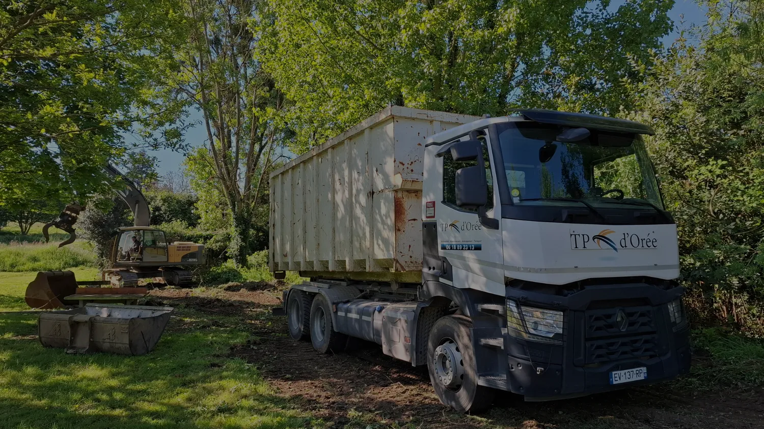 photo d'un camion de transport