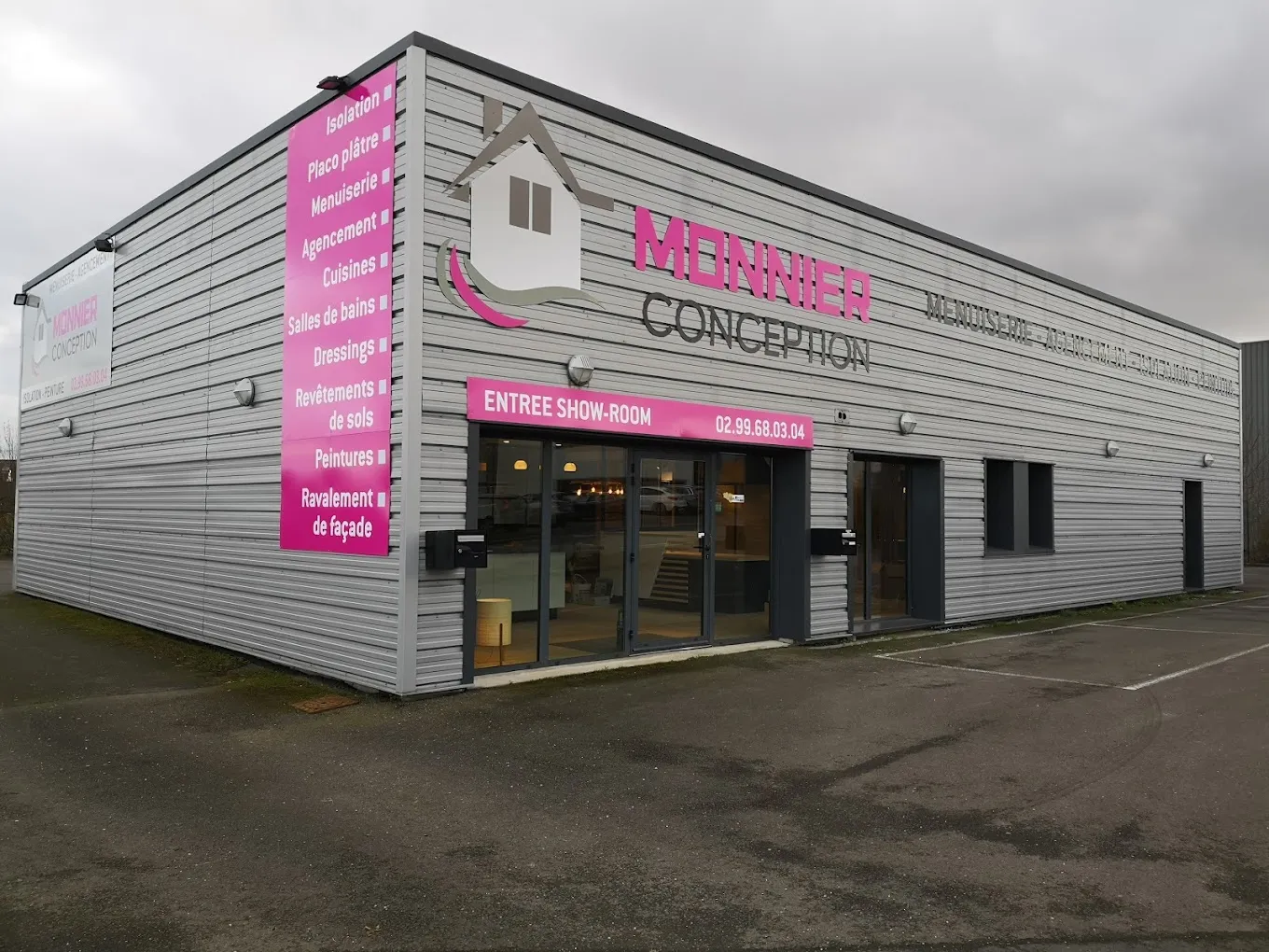Showroom Monnier Conception à Tinténiac