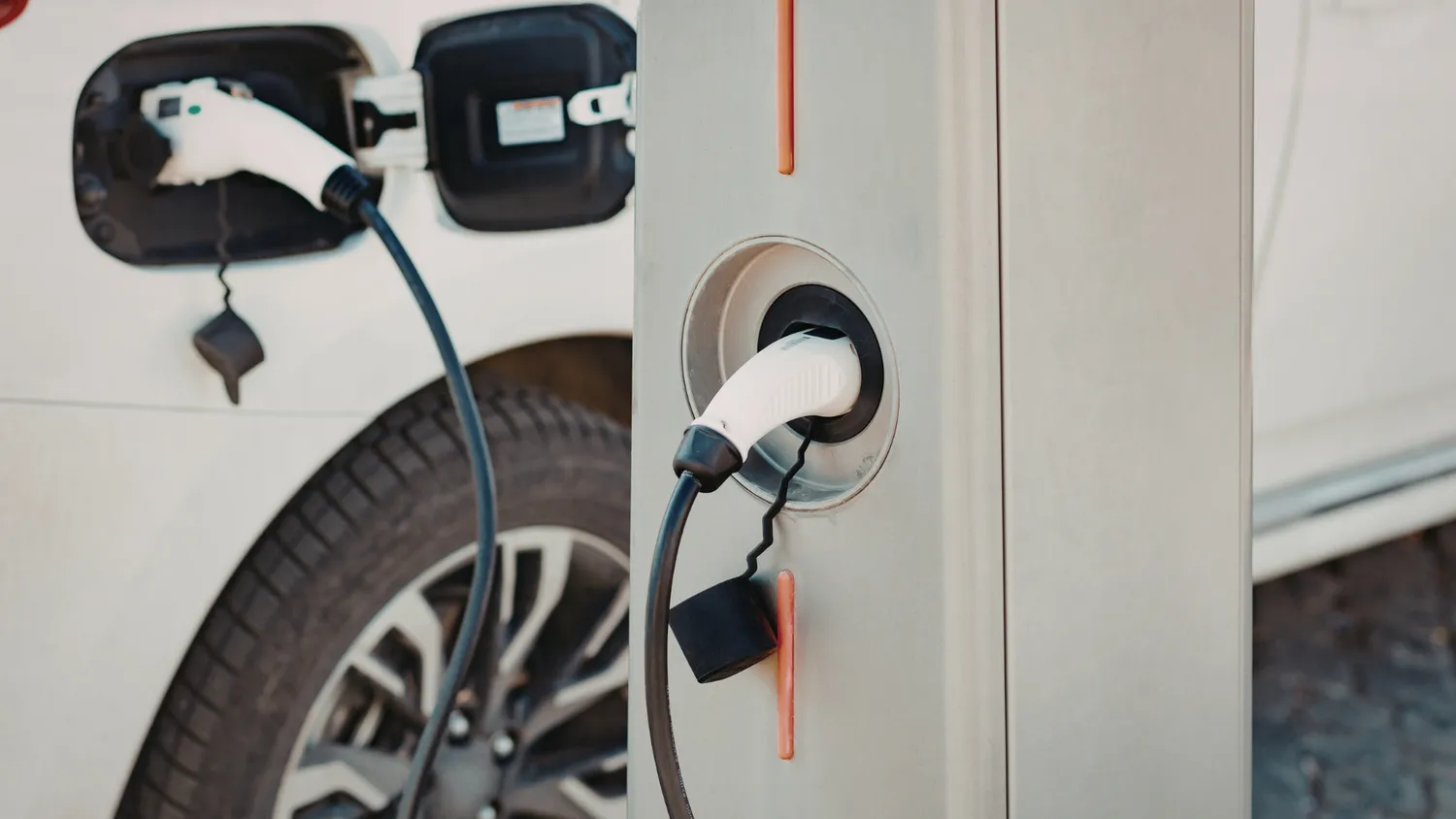 Daiwys Lebron, électricien LBE Électricité