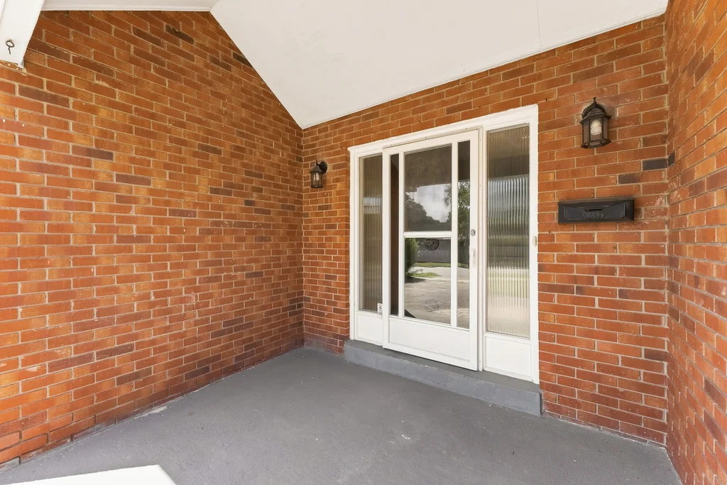 640HillcroftStOshawa-ReidMediaAgency-007