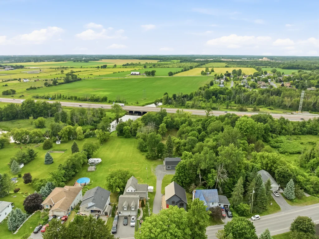 765PalaceRdNapanee-ReidMediaAgency-007