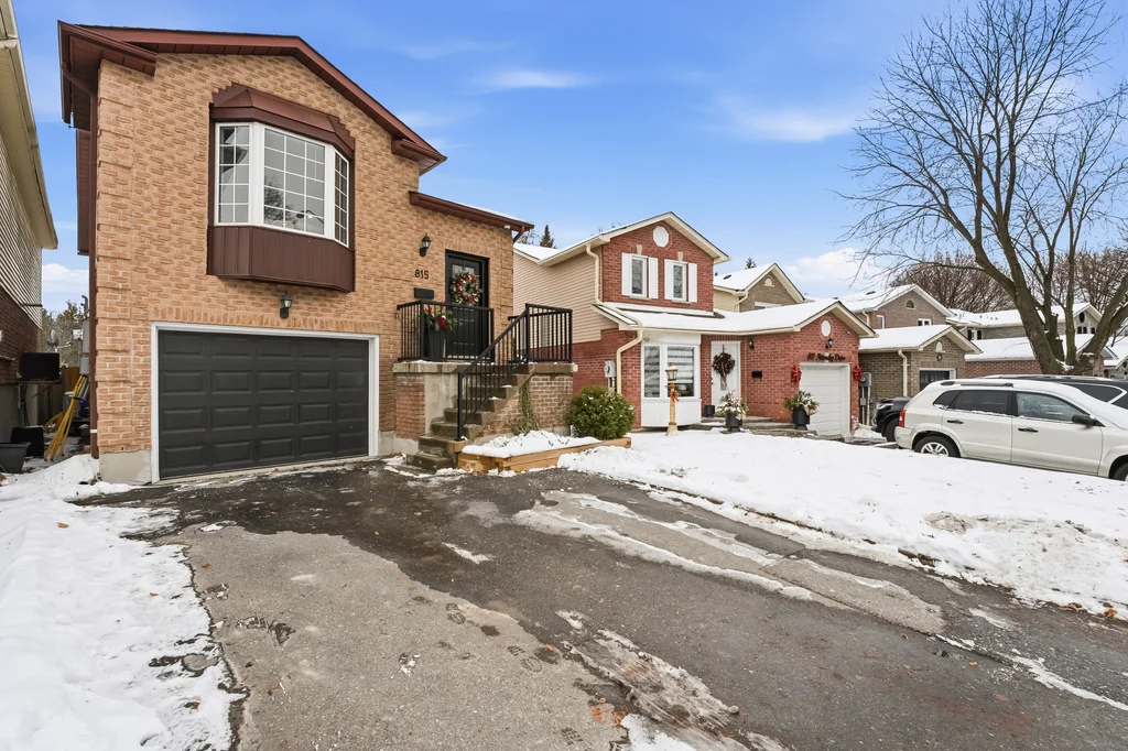 815AttersleyDr-ReidMediaAgency-002