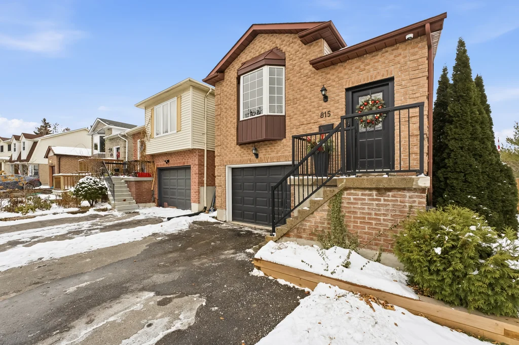 815AttersleyDr-ReidMediaAgency-003