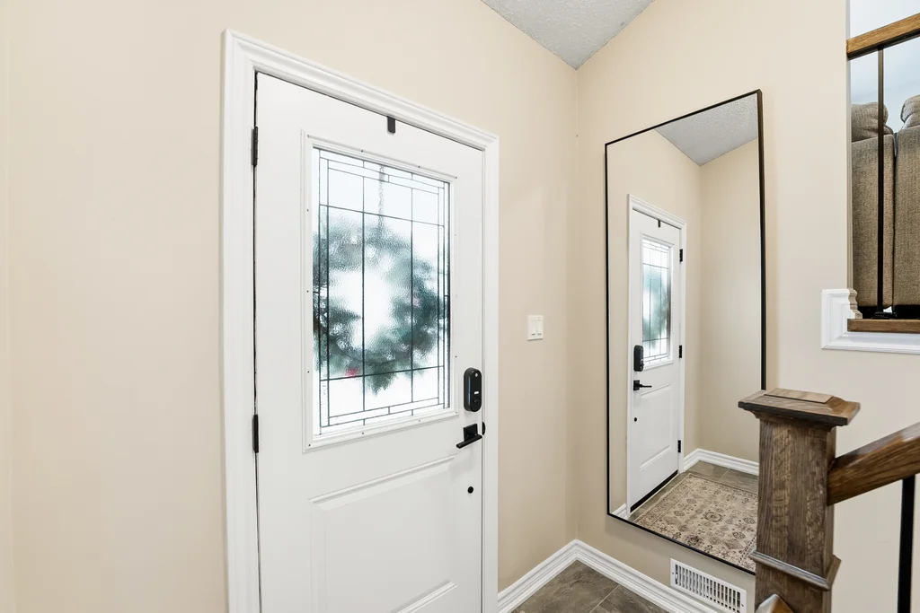 815AttersleyDr-ReidMediaAgency-008