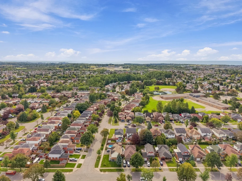 40StephenAveCourtice-ReidMediaAgency-007