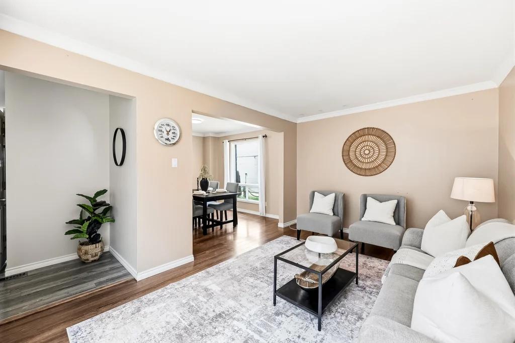 6GilmourDrAjax-ReidMediaAgency-010