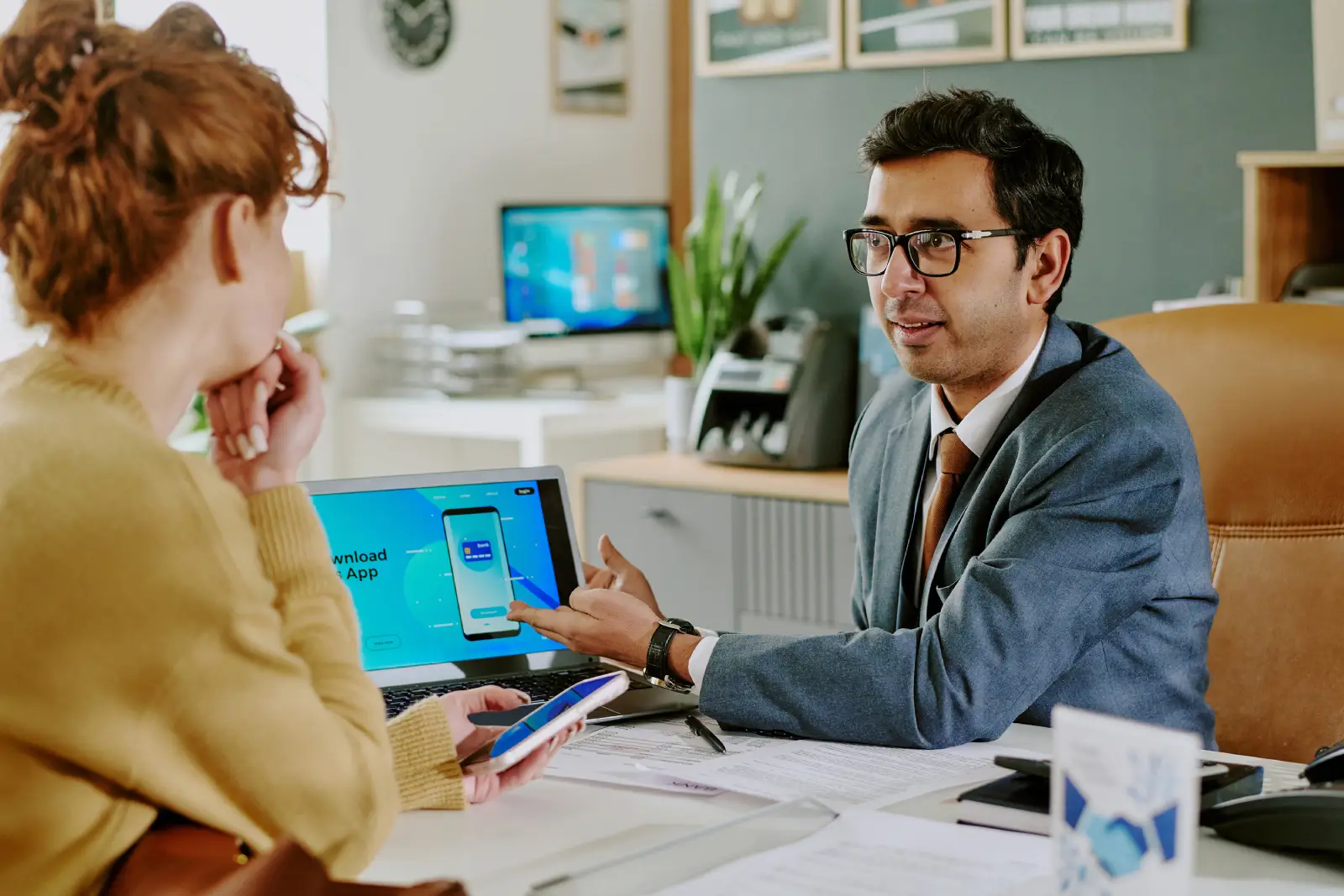 Qué debes tomar en cuenta al contratar un seguro 