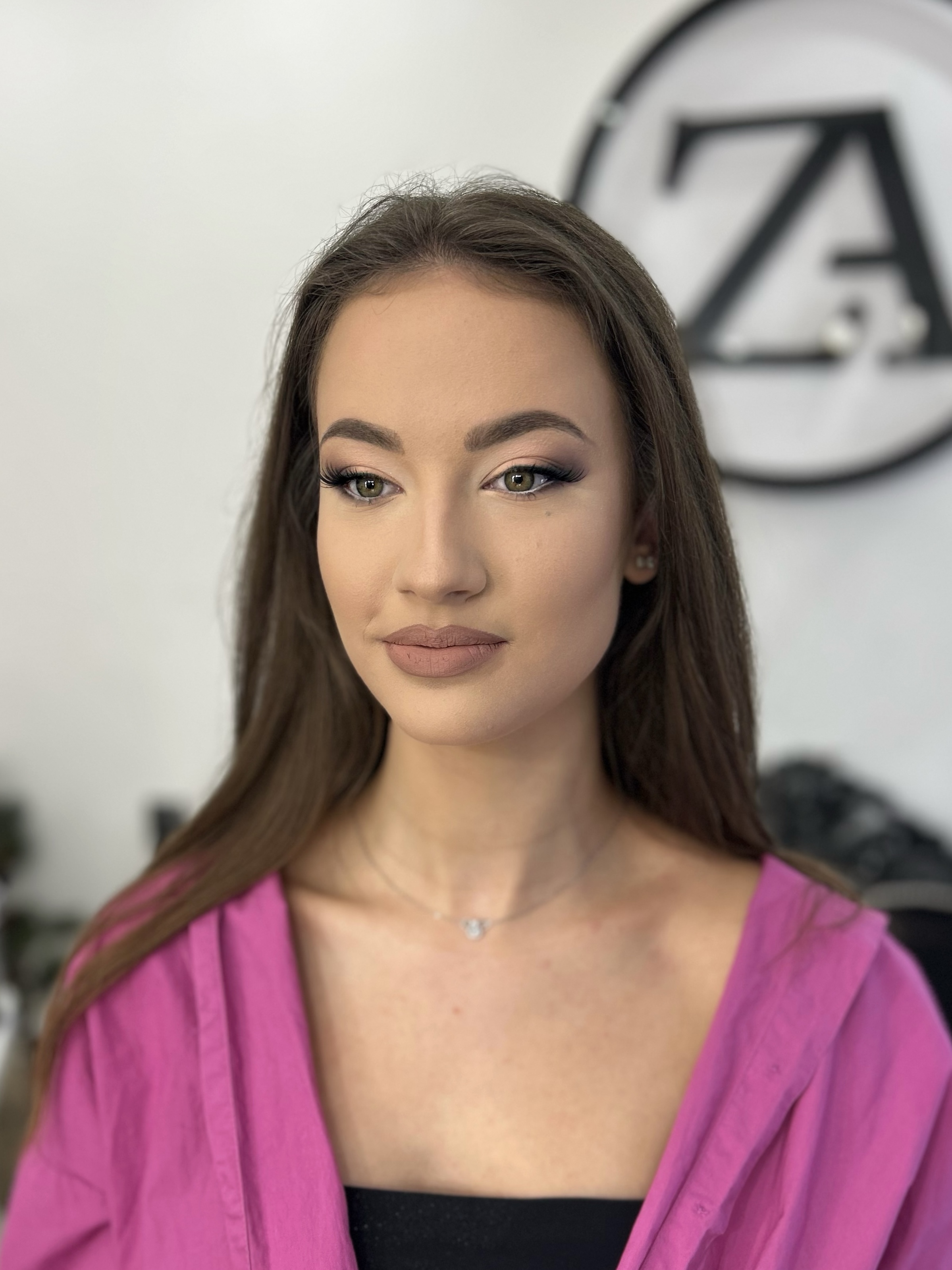 Златина Атанасова - Makeup artist - снимка