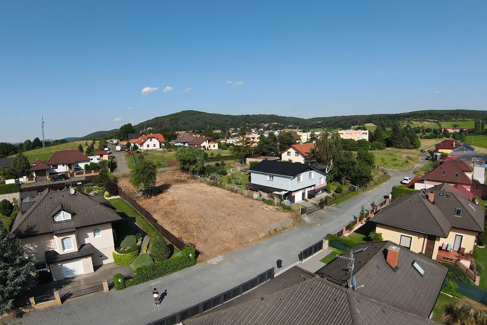 pozemek 866 m²