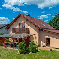 rodinný dům 195 m²