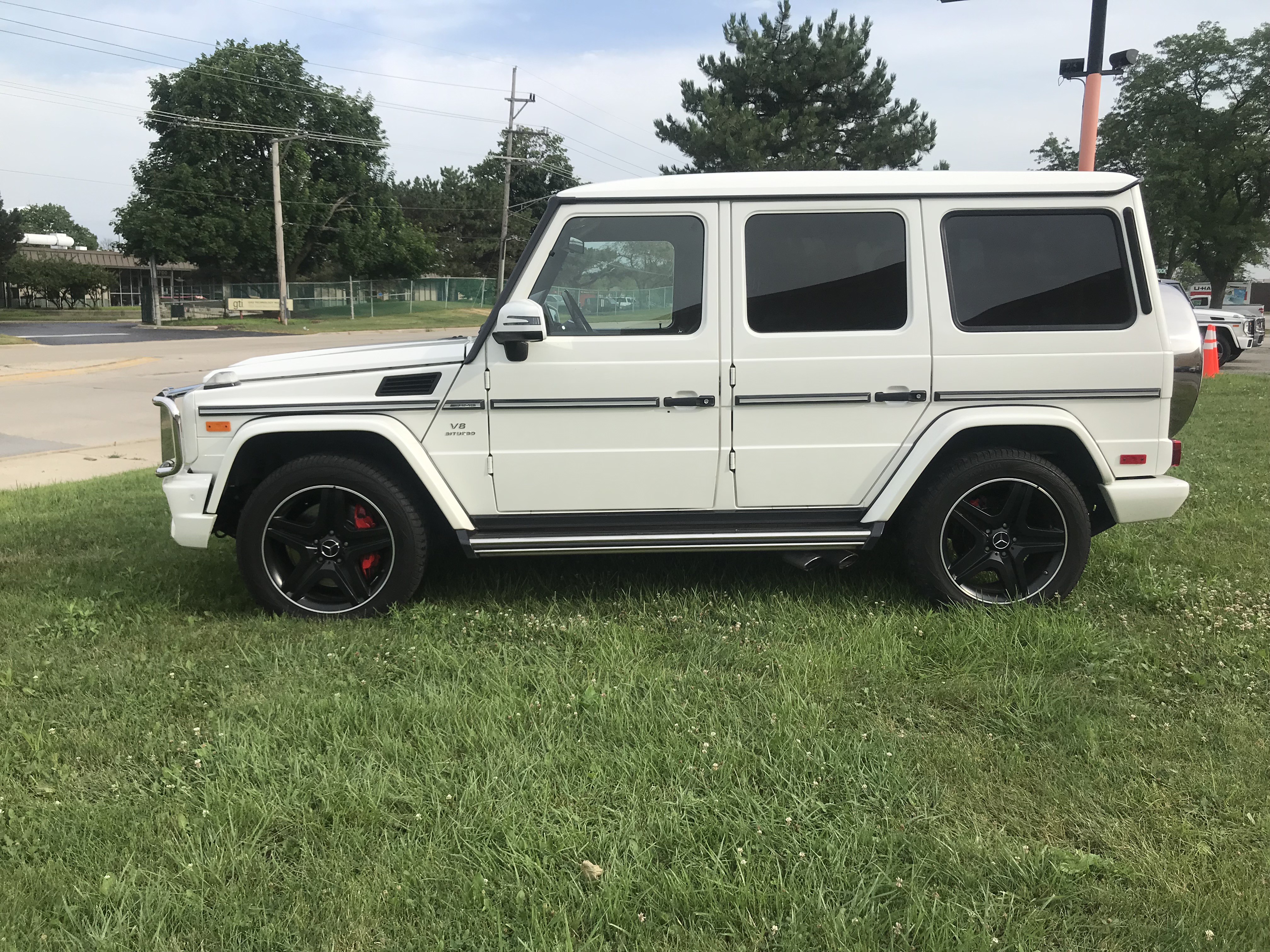 car-dealer-33