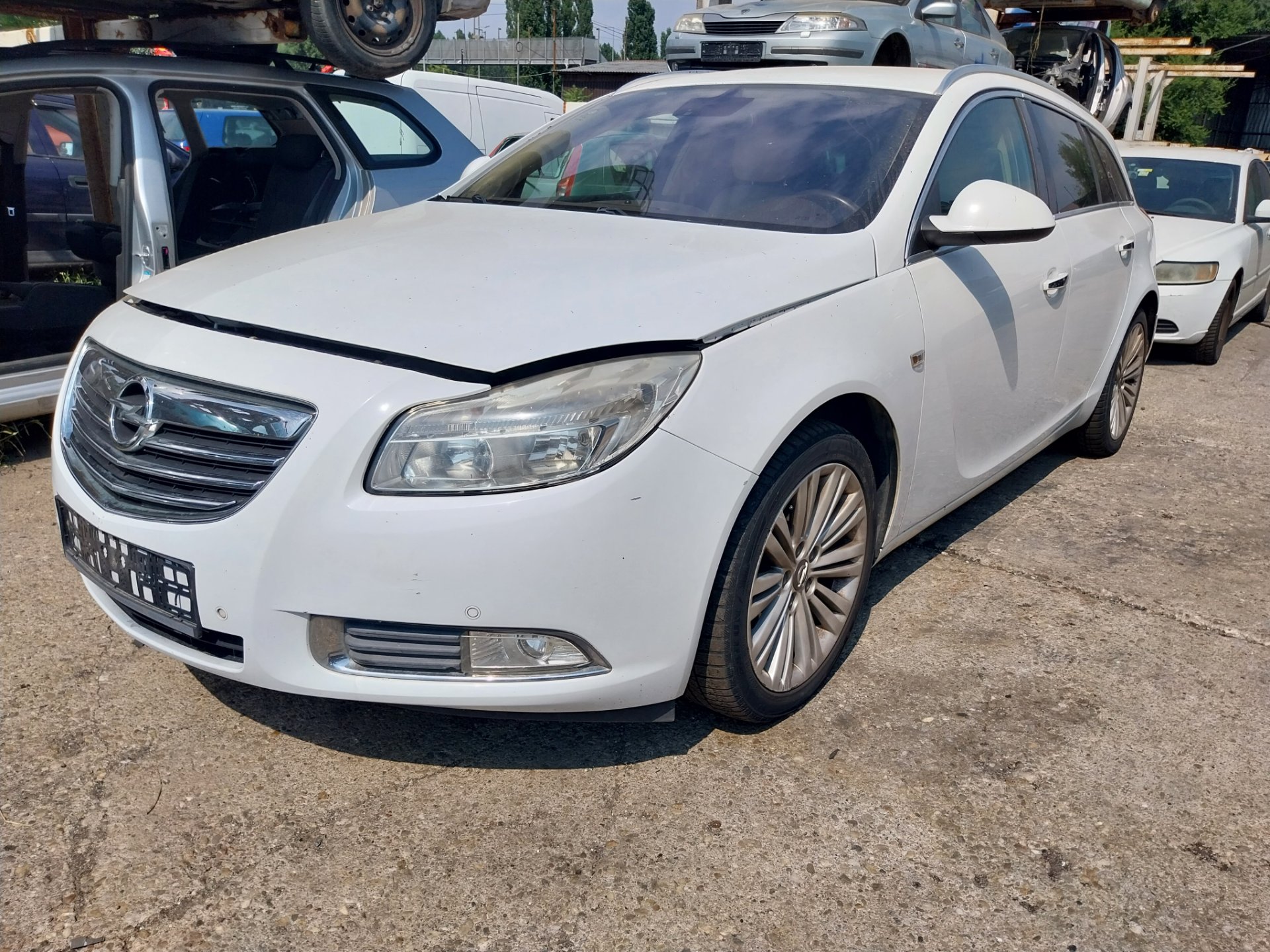 OPEL INSIGNIA