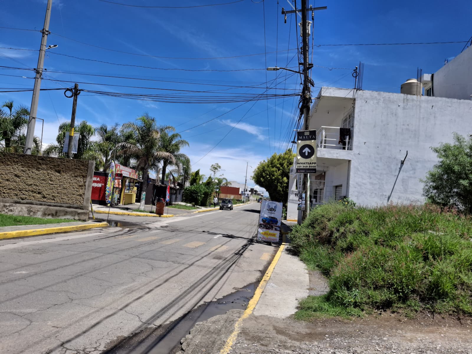 LOMAS DE TARANGO foto 2