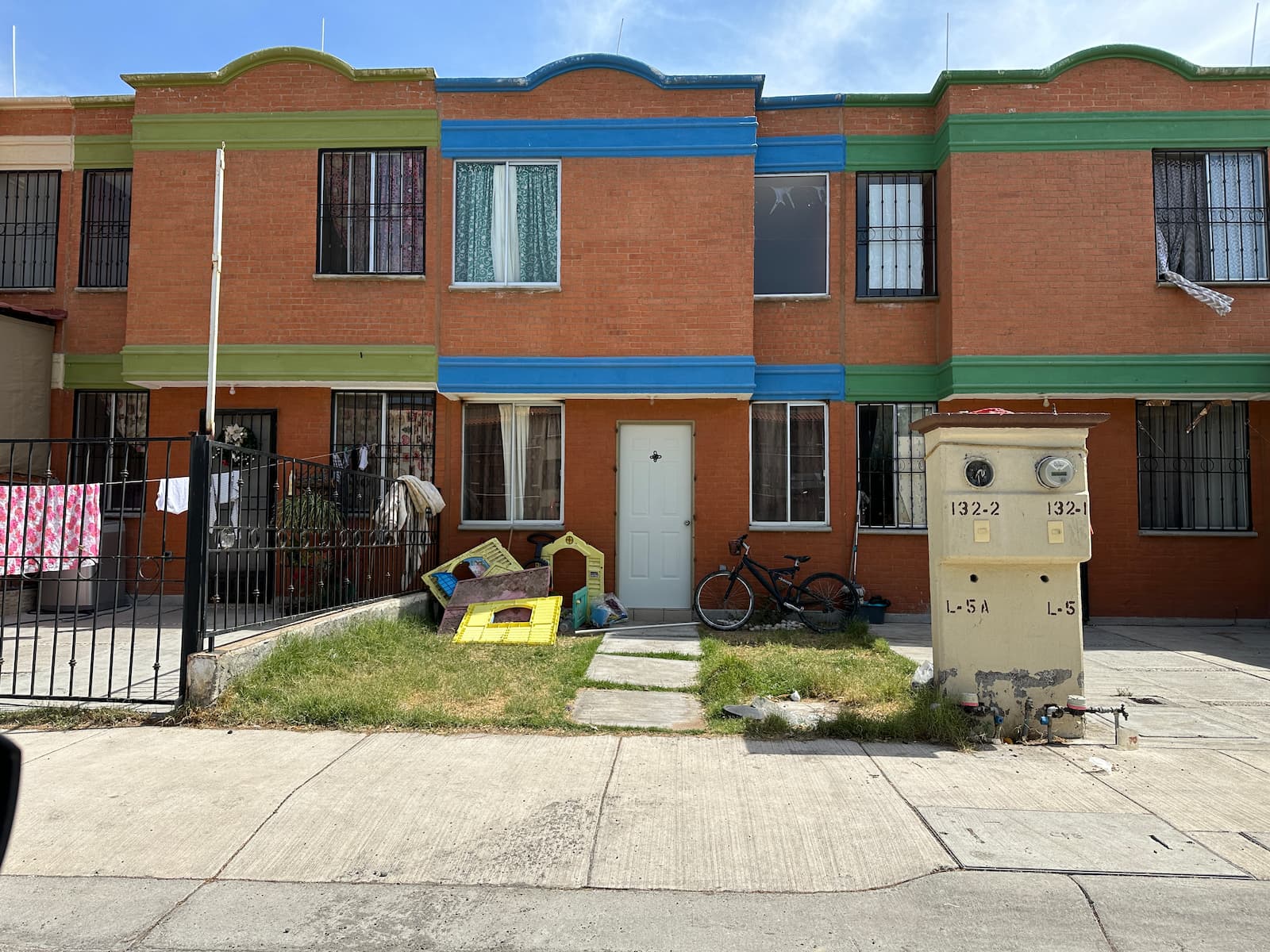 Casa en remate en ARBOLEDAS DE CD BAJIO salamanca guanajuato | Rembia