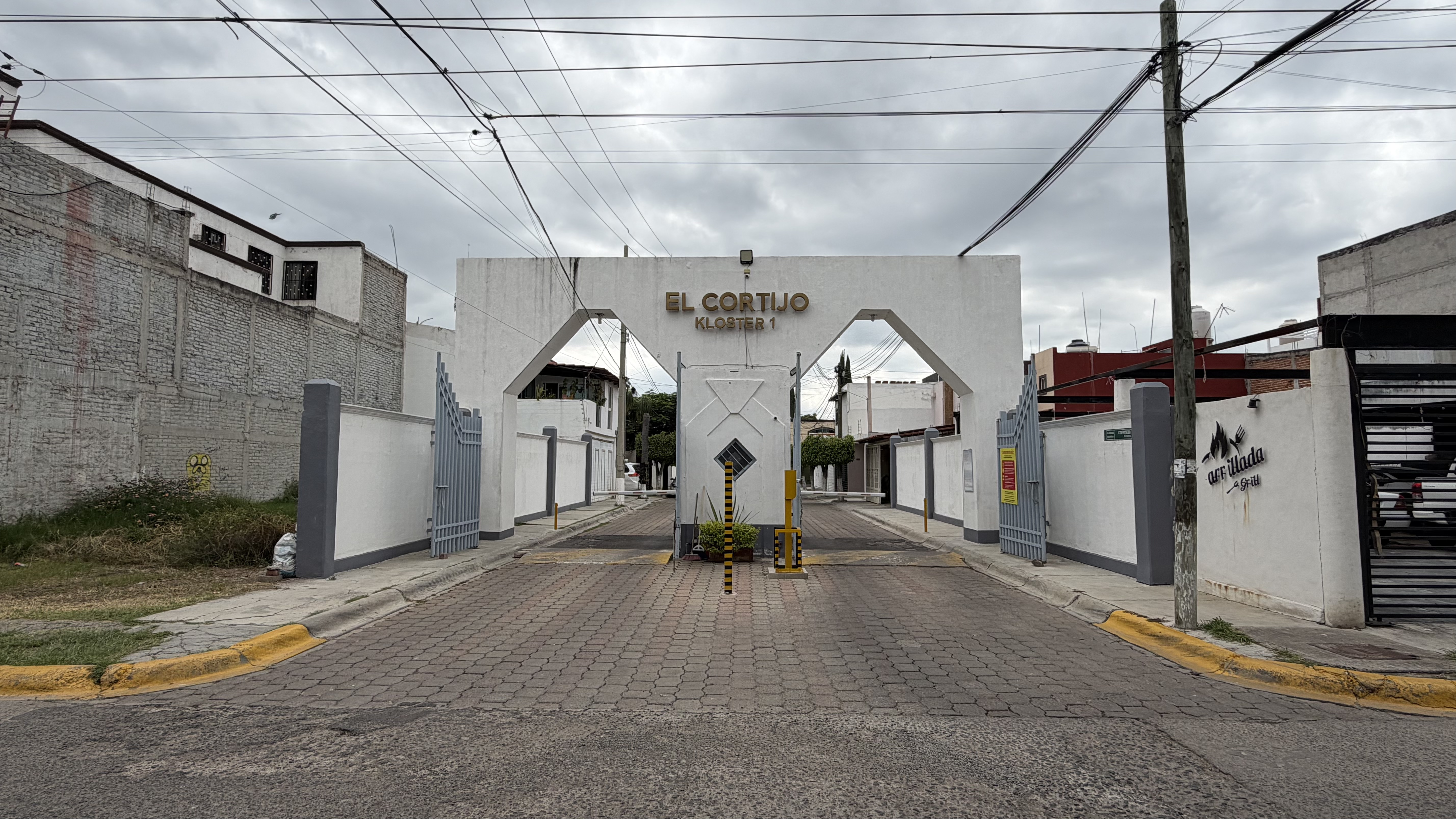 Casa en remate en EL CORTIJO, Irapuato, Guanajuato | Adjudicada | Rembia