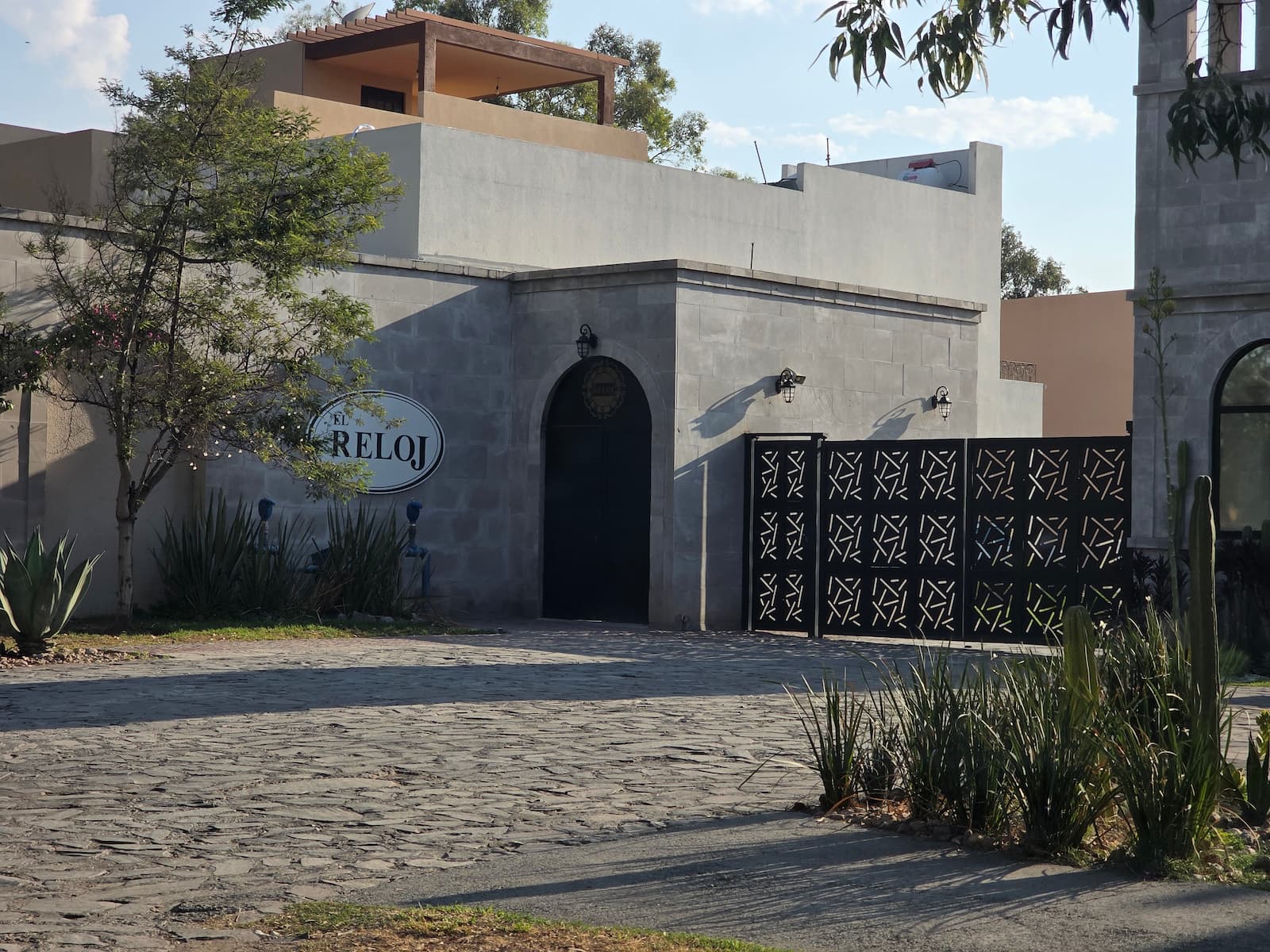 Casa en remate en ZIRANDARO, San Miguel de Allende, Guanajuato | Proceso judicial | Rembia
