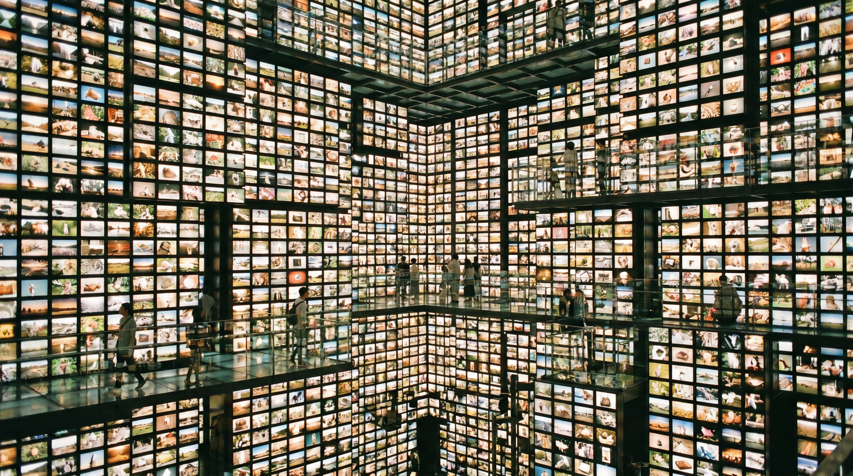 From Noise to Masterpiece: How Machines Create Images — scene 2