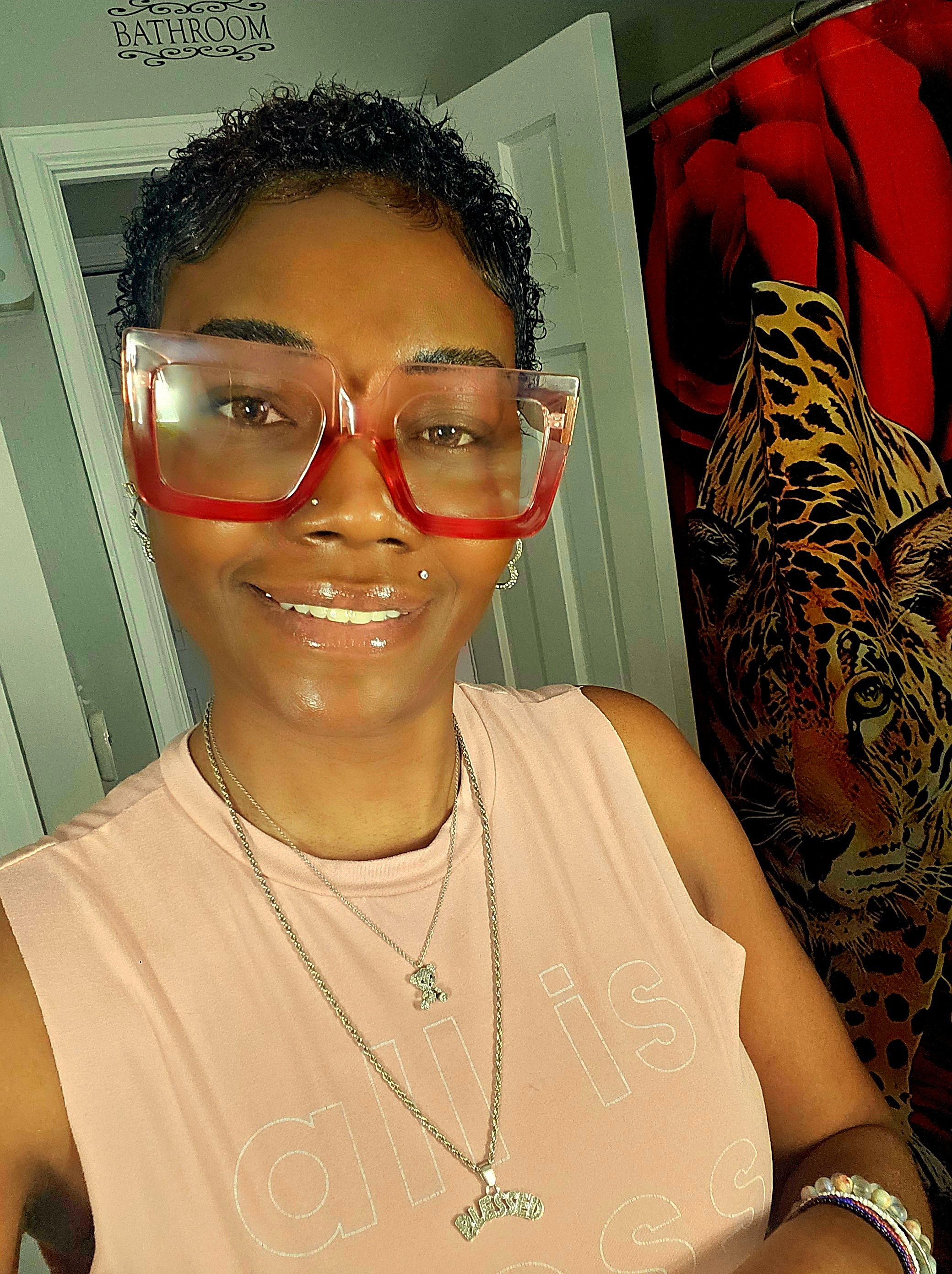 Kimberly  R Battles 