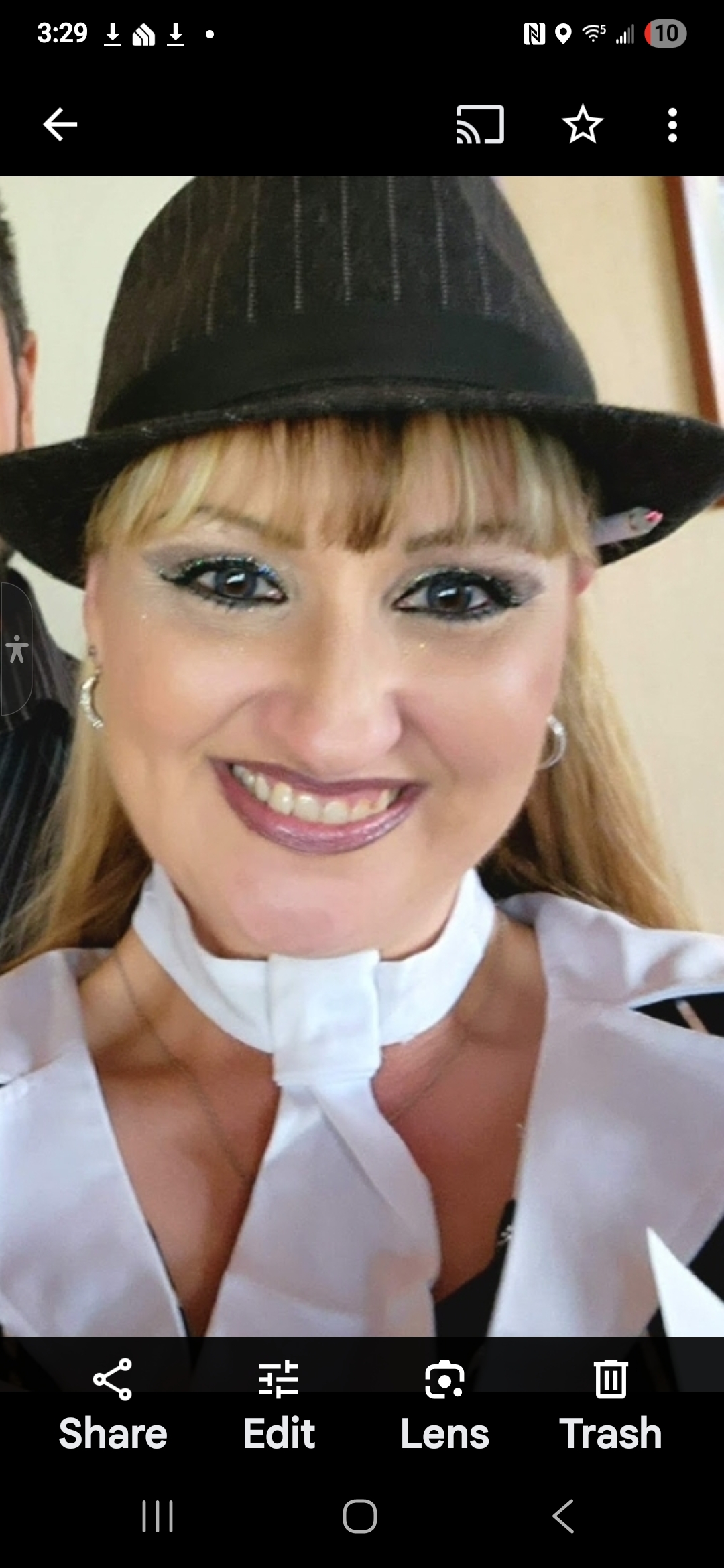 Jennifer Clone 