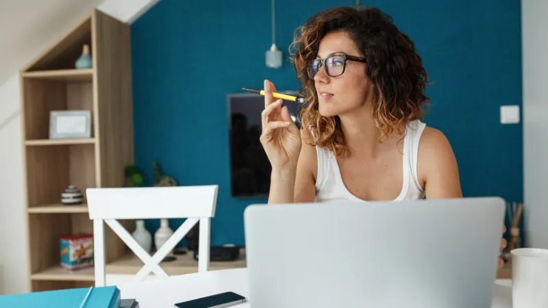 Definir estilo del nombre de blog descriptivo, creativo o minimalista_