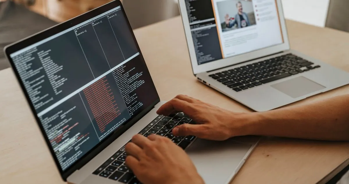 Estos son los servicios para emprendedoras digitales que estoy ofreciendo en este momento. Desde auditoría SEO hasta armar tu web completa.