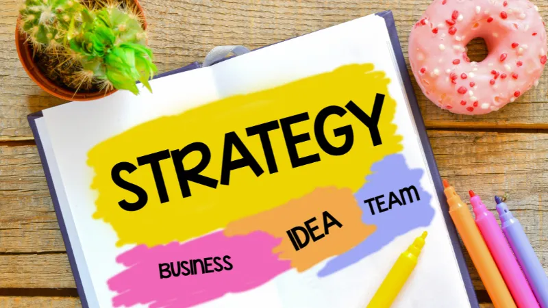 Un papel que dice estrategia