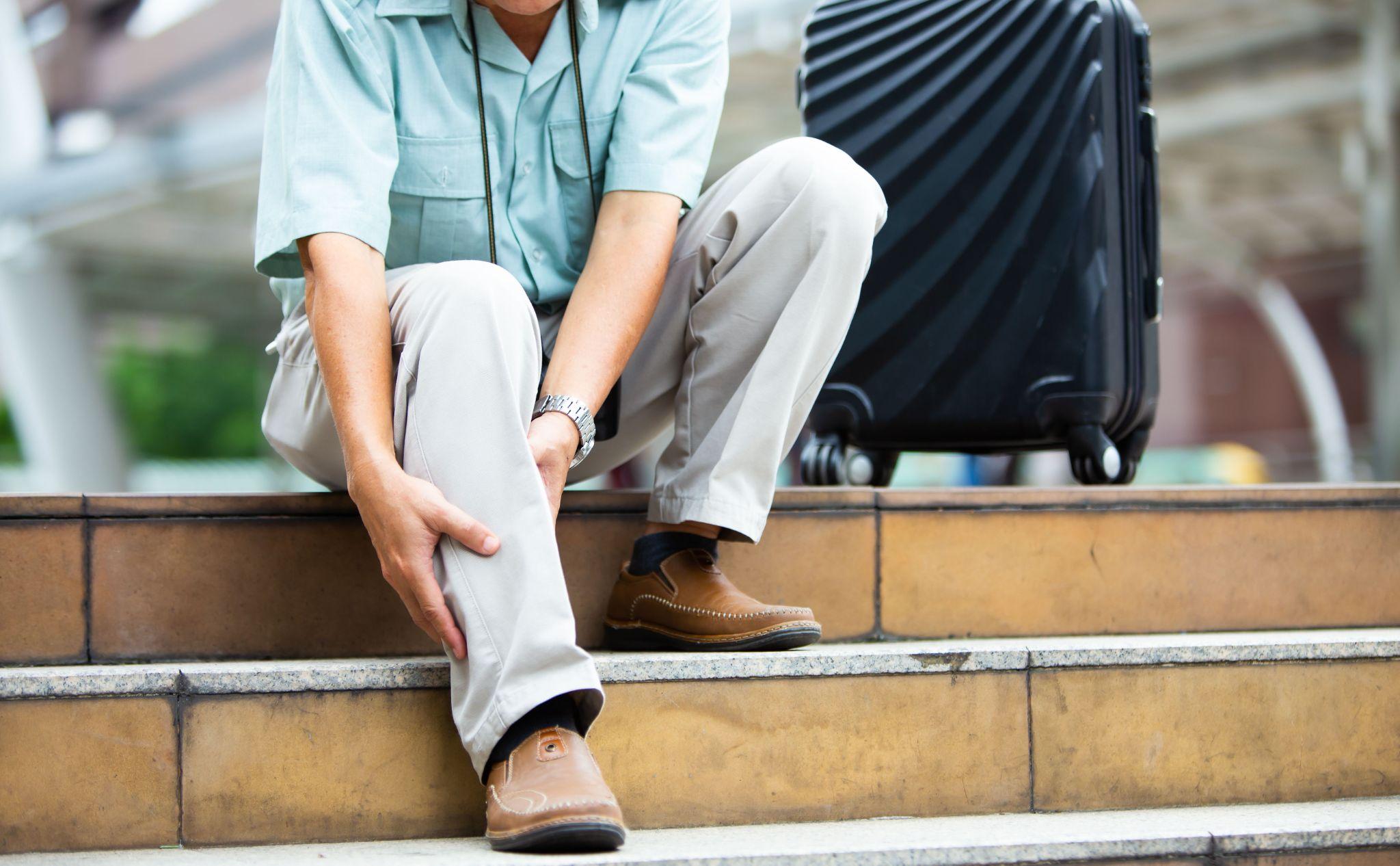 How to Avoid Stiffness in the Joints During Long Travel?