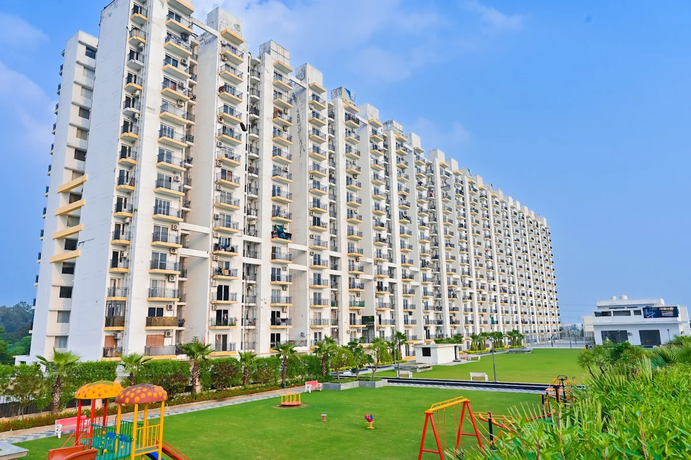 Top semi furnished flat for sale in ludhiana