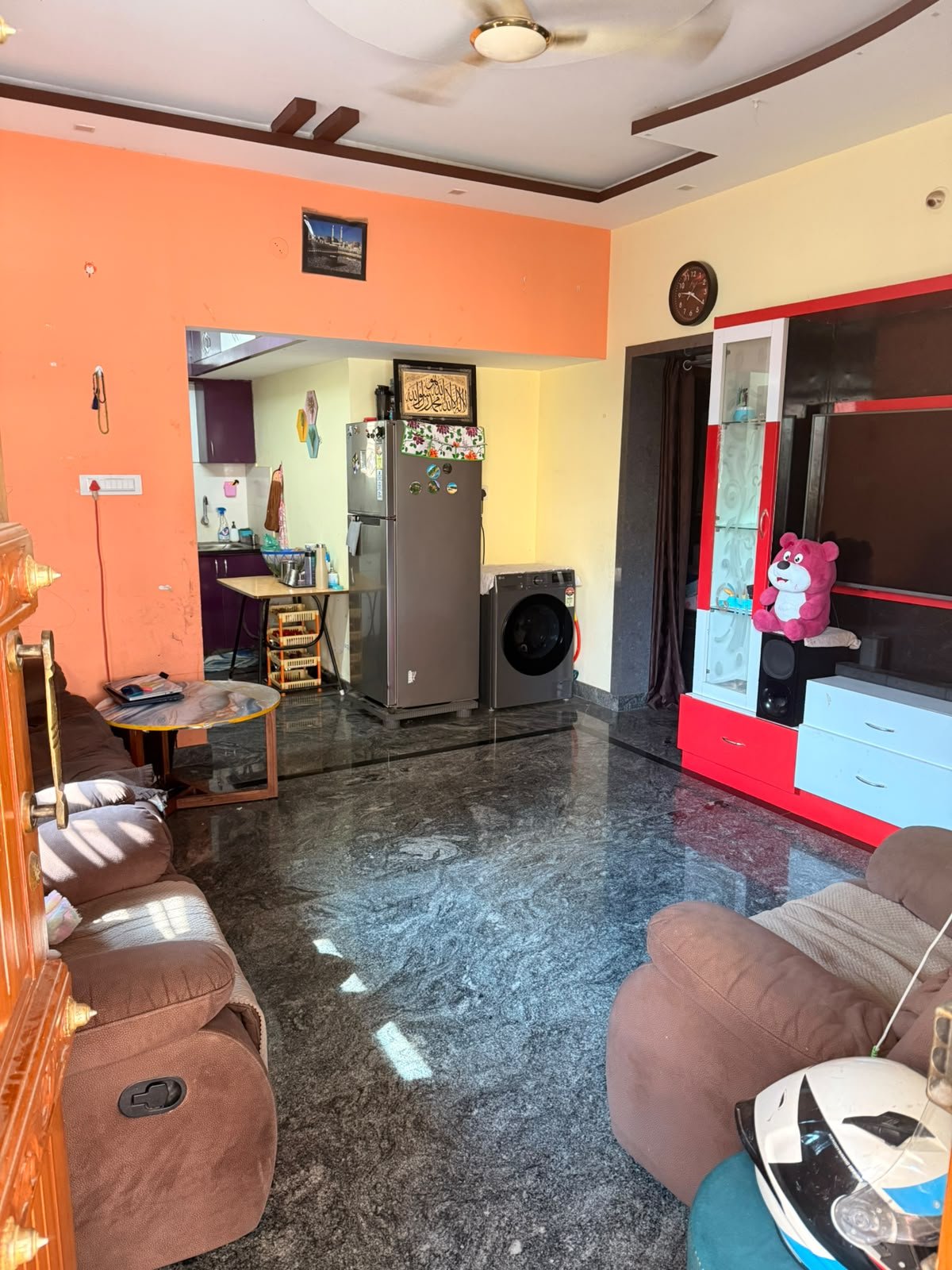 2BHK Semi-furnished House for rent in Location set — photo 1