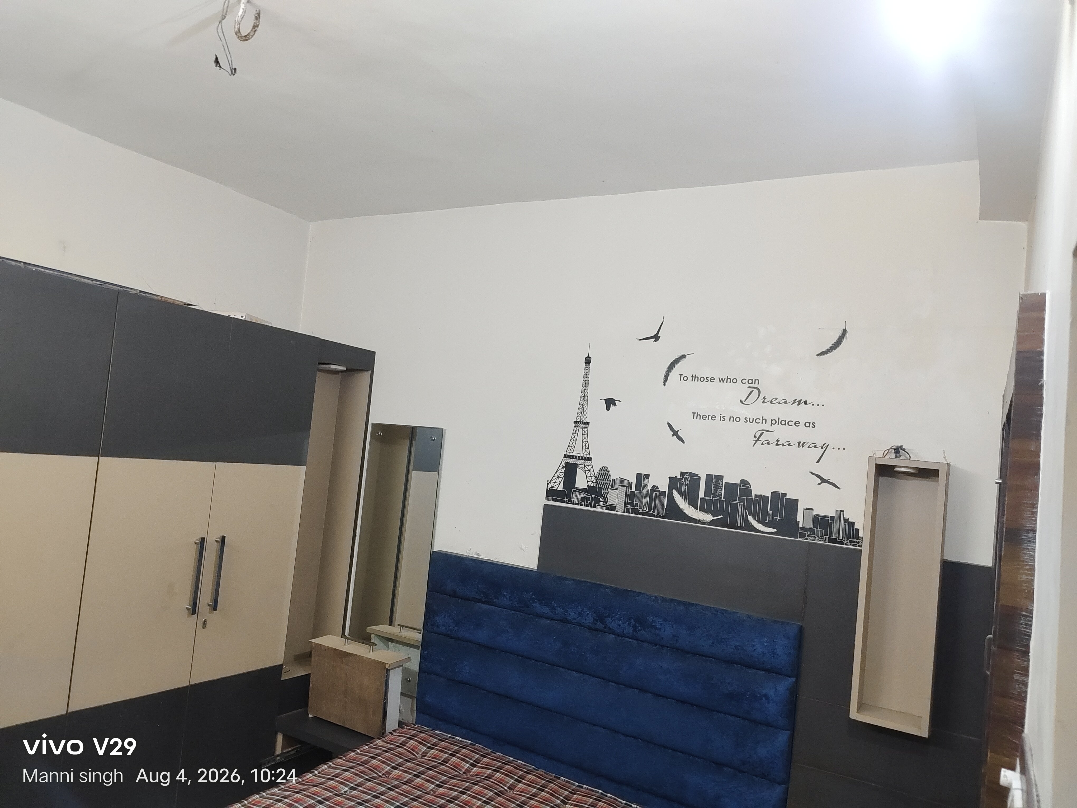 2 room set with furniture nd RO machine