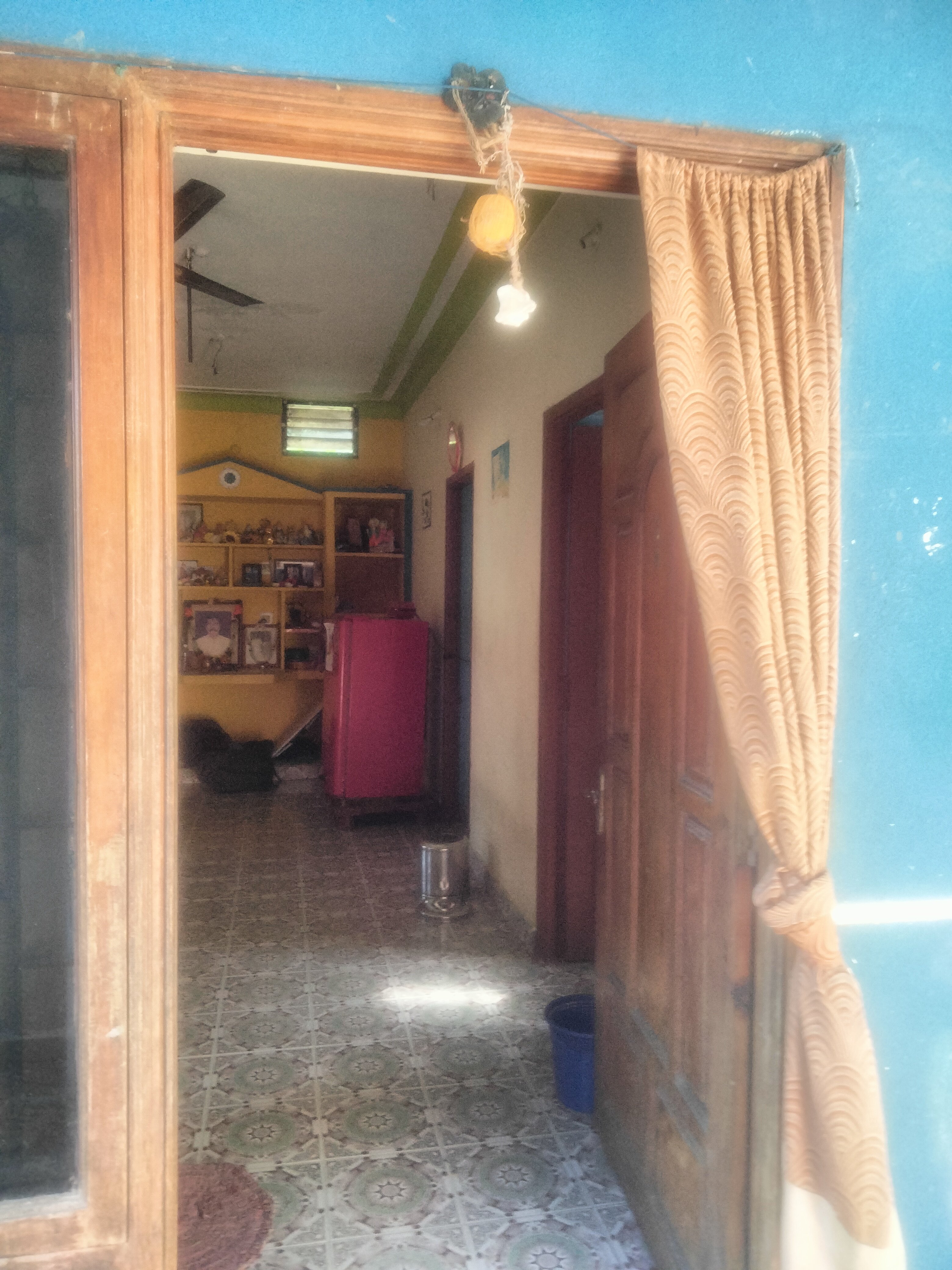 2BHK Unfurnished Room for rent in Location set — photo 1