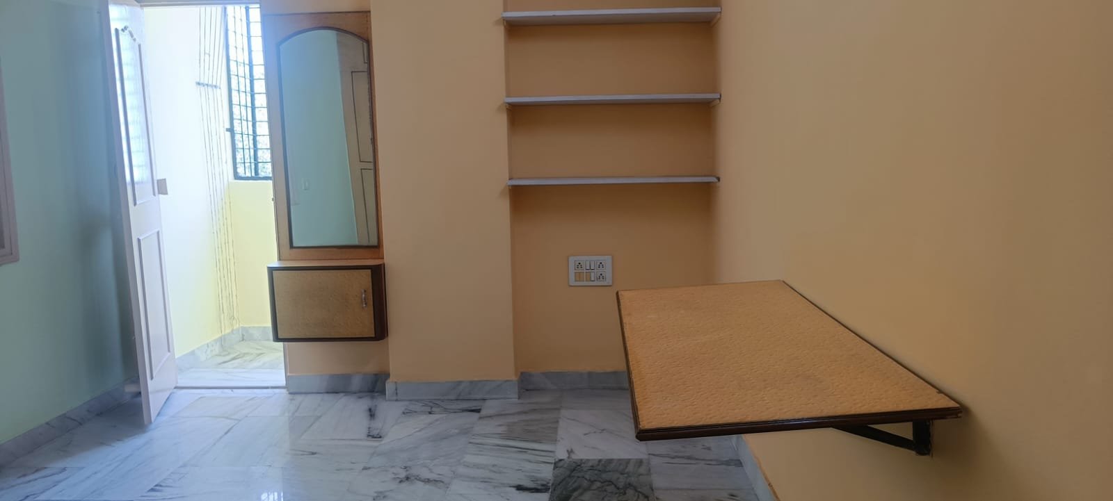 2BHK Furnished Flat for rent in Location set — photo 1