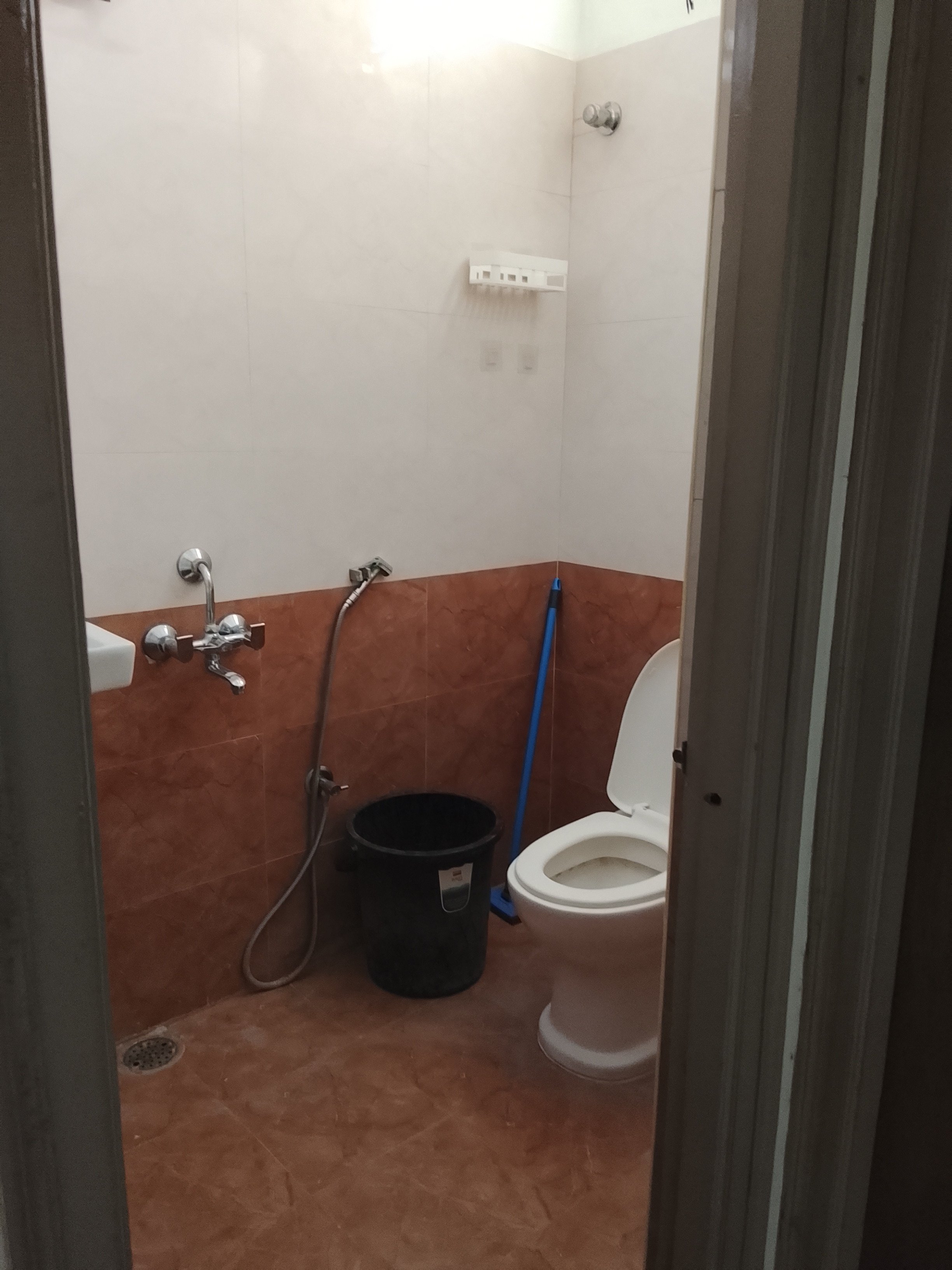 3BHK Unfurnished Flat for rent — photo 1