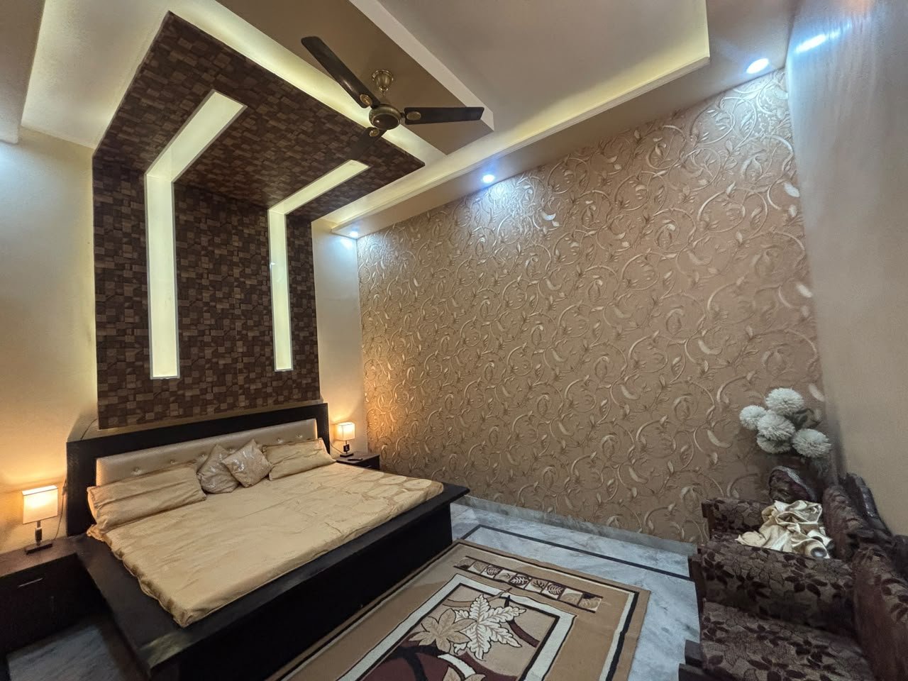 2BHK Furnished Flat for rent in Location set — photo 1