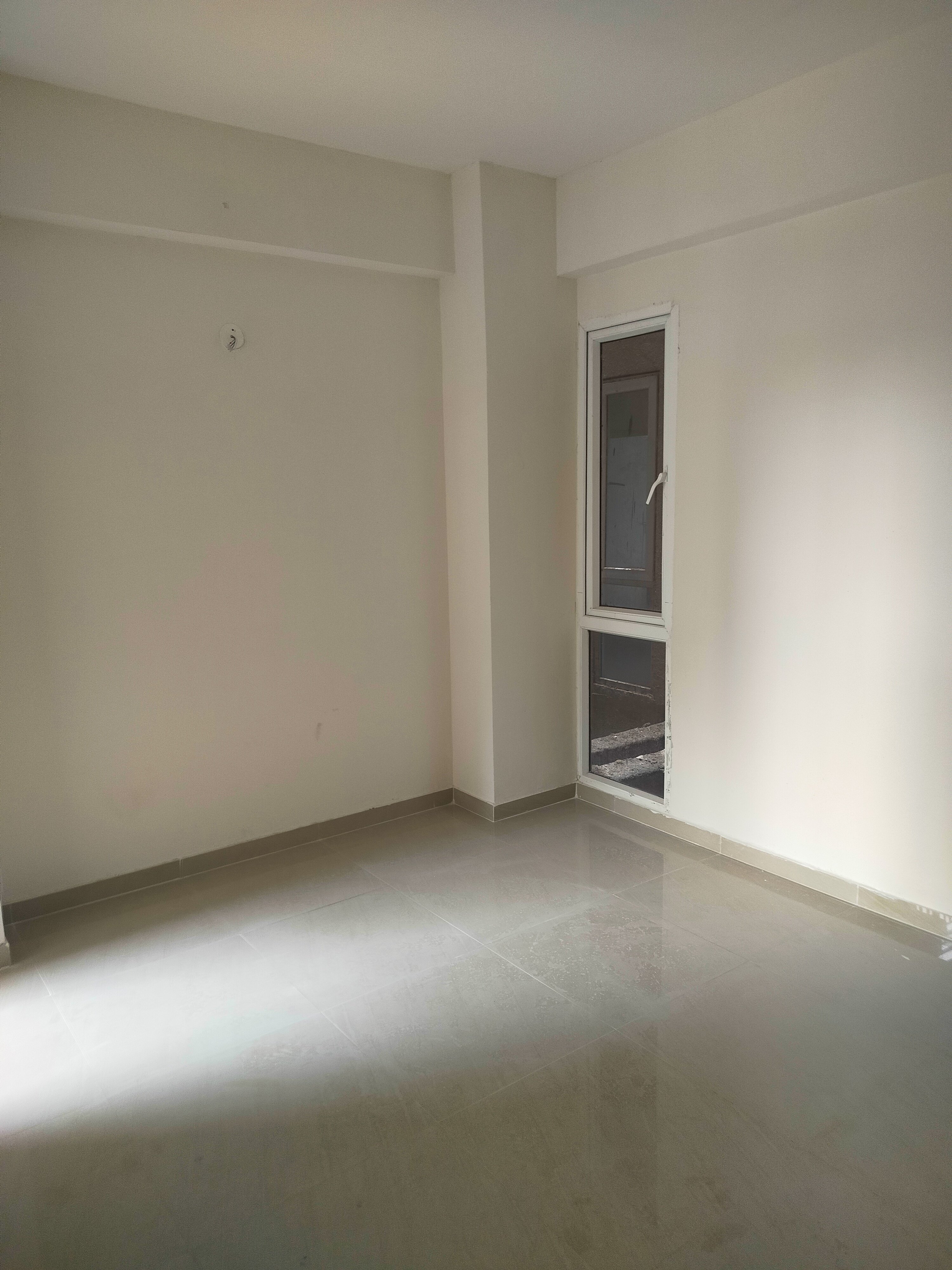 3BHK Apartment for Rent in Habitat 102 Sector 102, Dwarka Expressway — photo 1