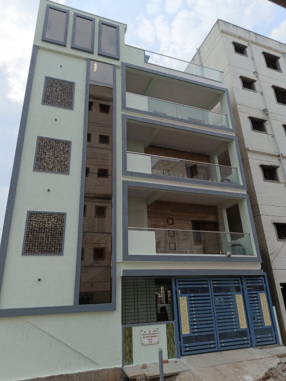 2BHK Semi-furnished House for rent in Location set — photo 1