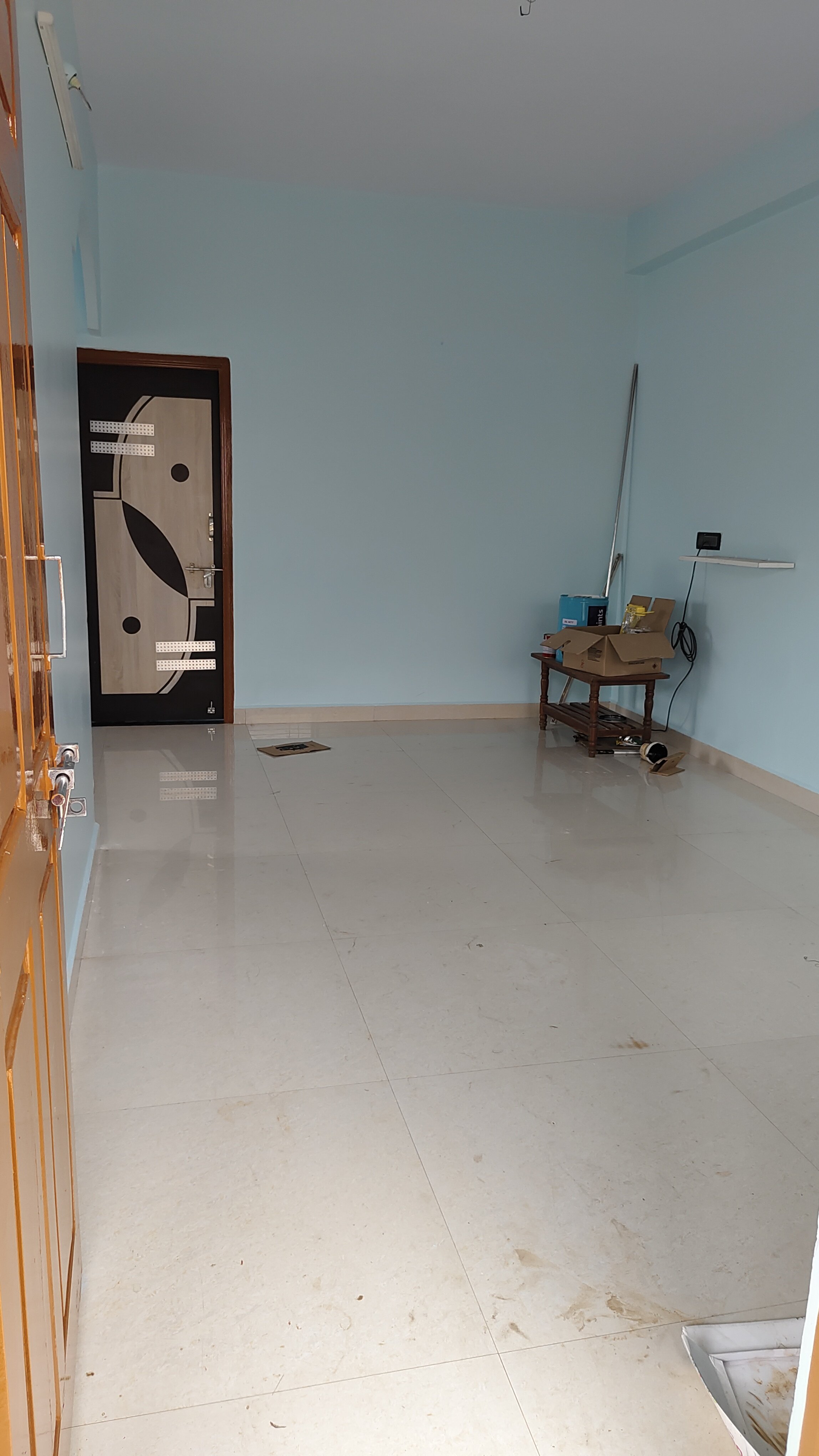 2BHK Semi-furnished House for rent in Location set — photo 1