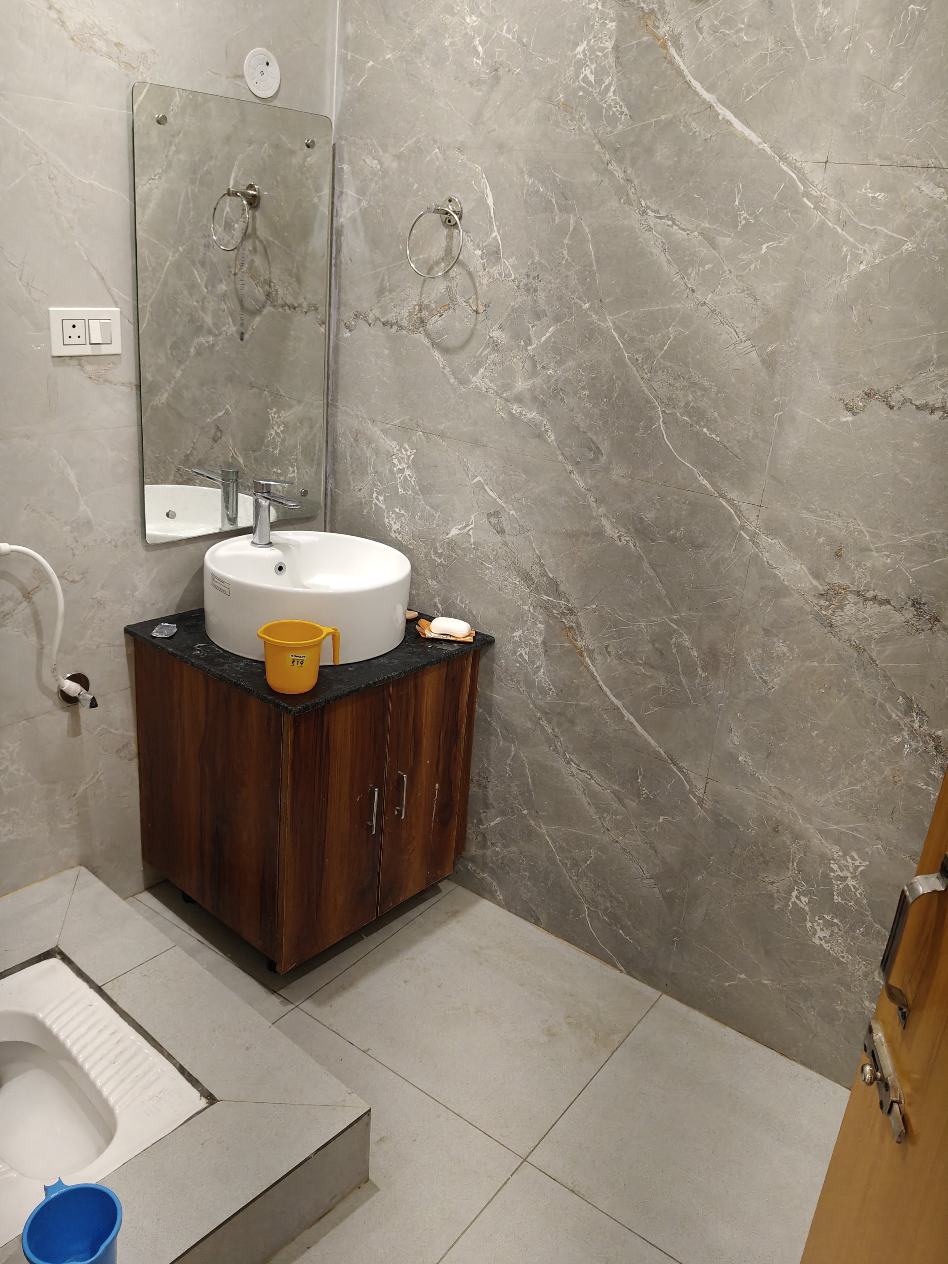 Spacious 4BHK Semi-Furnished Villa for Rent — photo 1