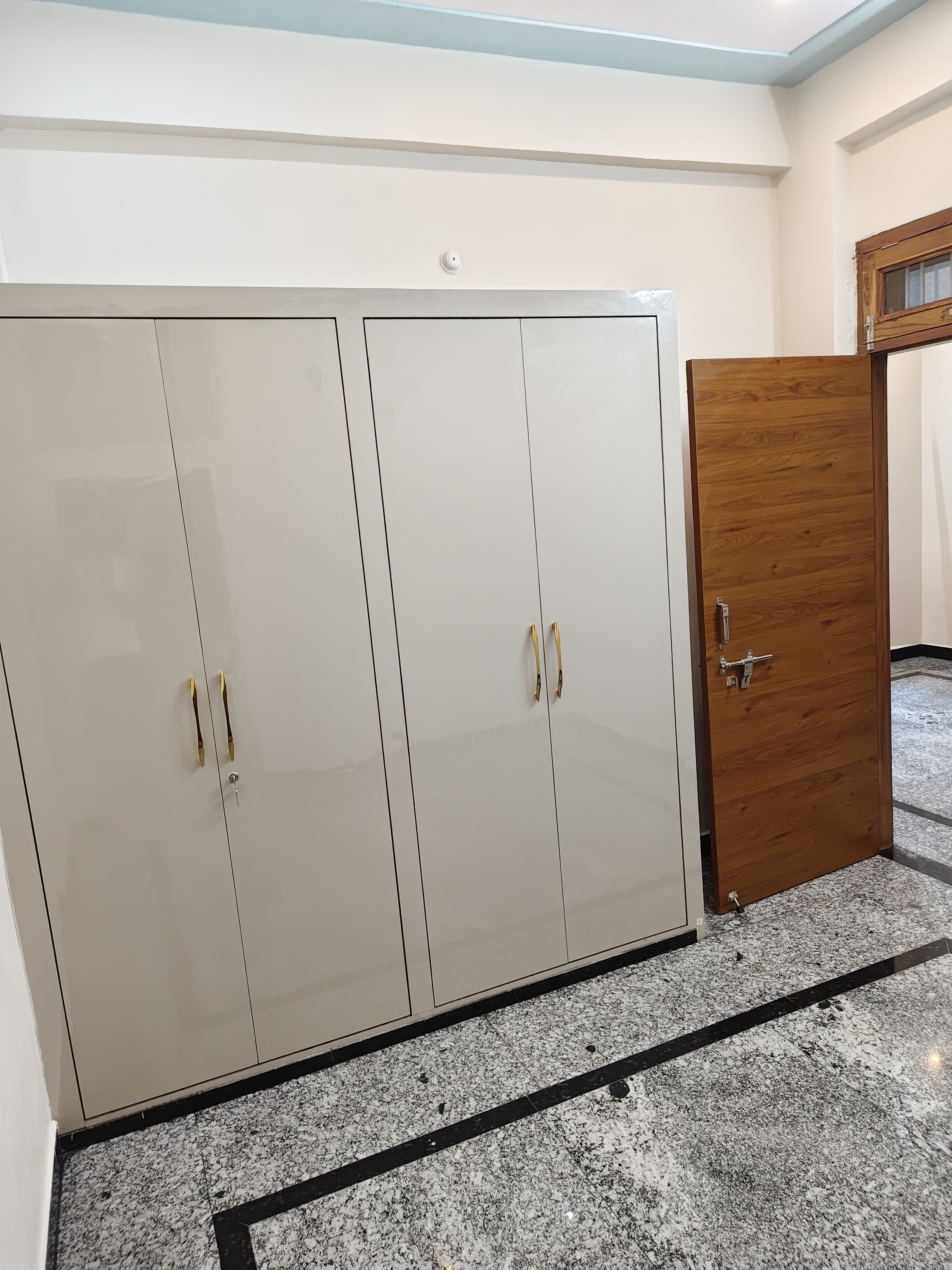 2BHK Furnished House for rent in Location set — photo 1