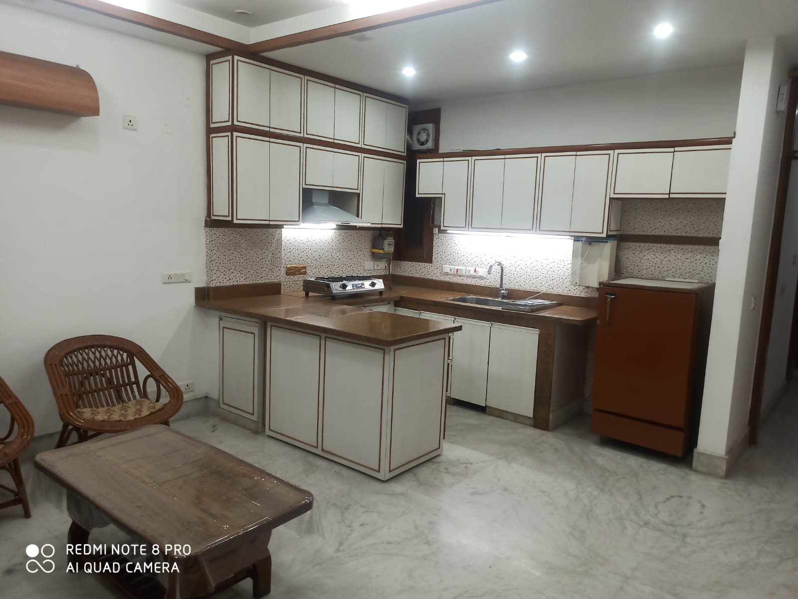 2BHK 3rd furnished lajpat nagar new delhi