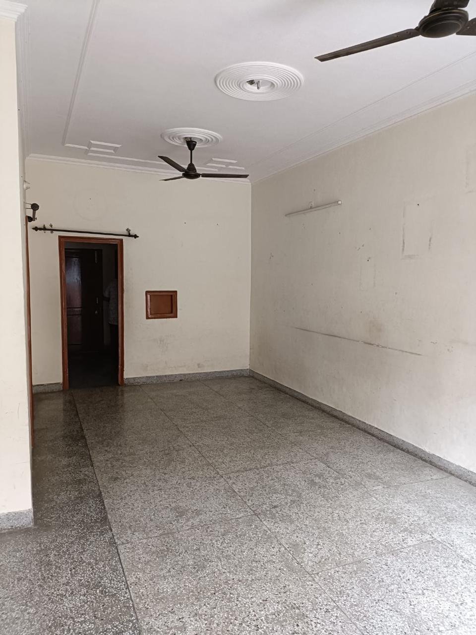 2BHK Unfurnished House for rent — photo 1