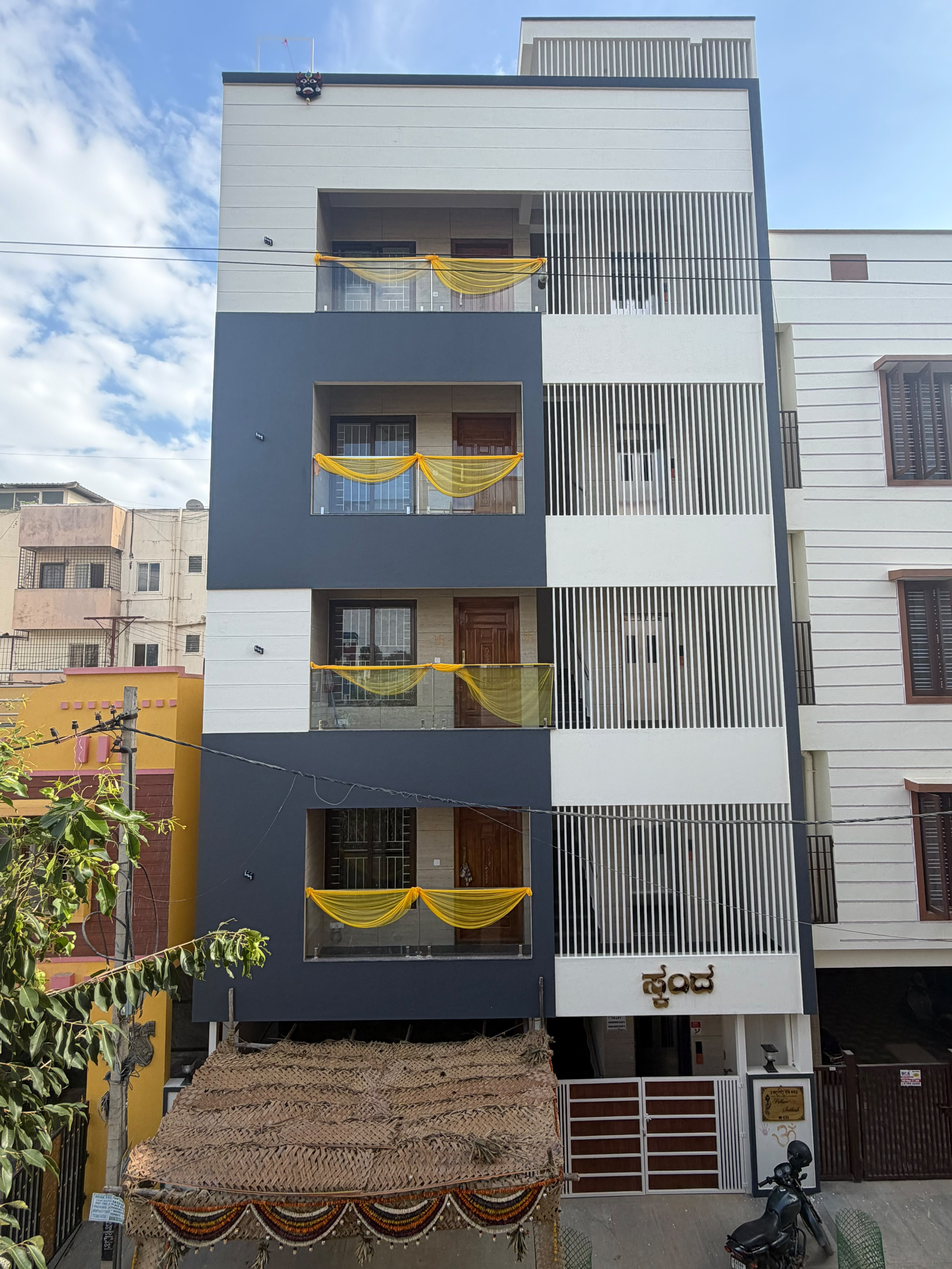 2BHK Semi-furnished House for rent in Location set — photo 1