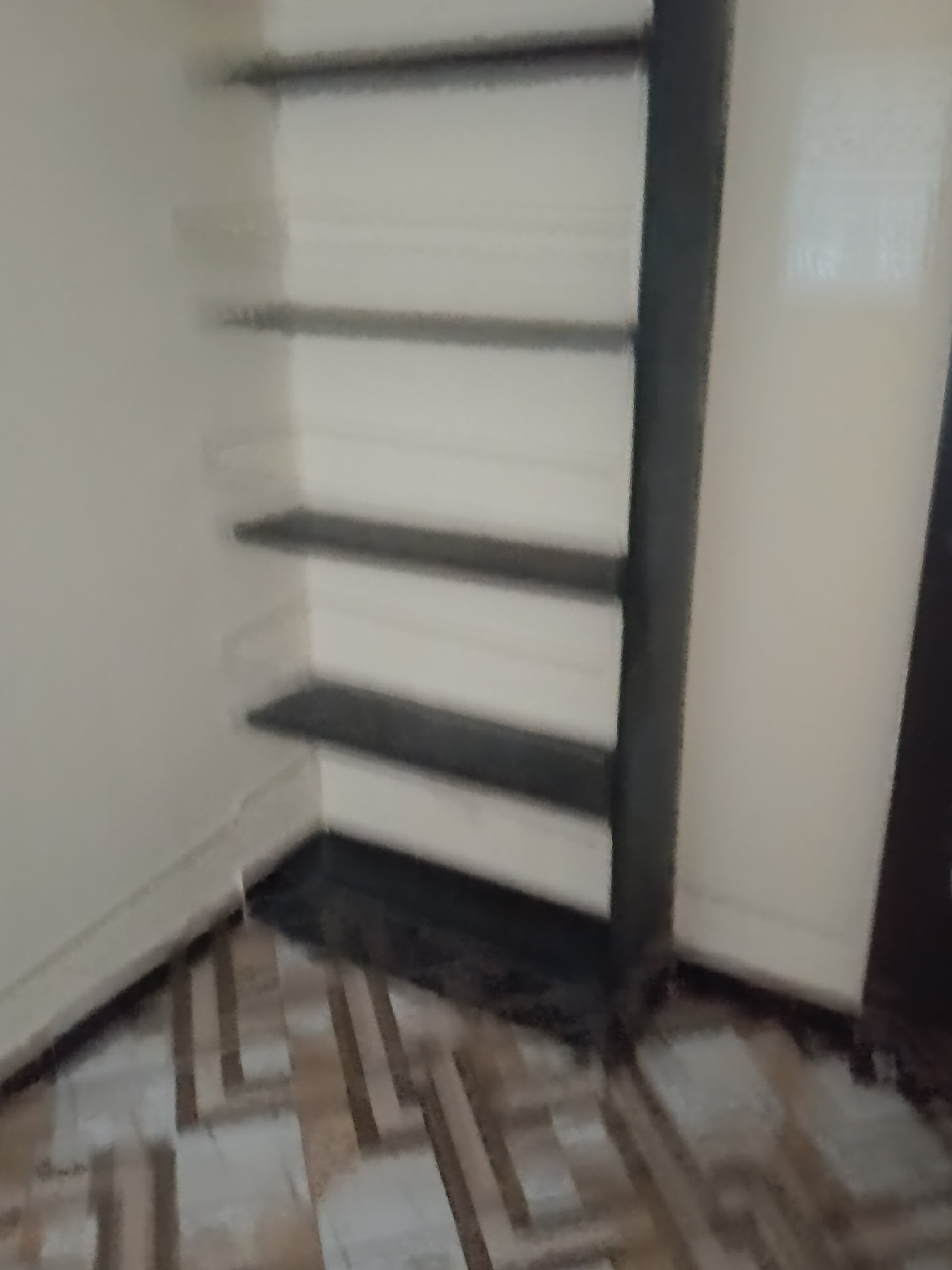 1BHK Semi-furnished House for rent — photo 1