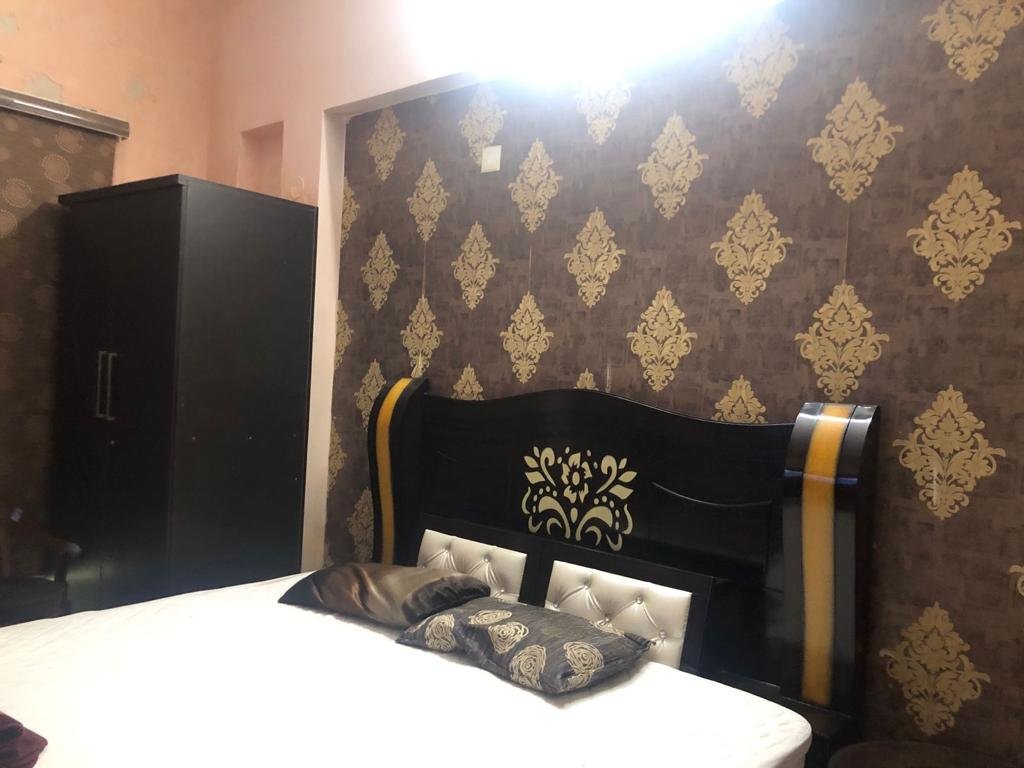 5BHK+ Furnished Villas for rent