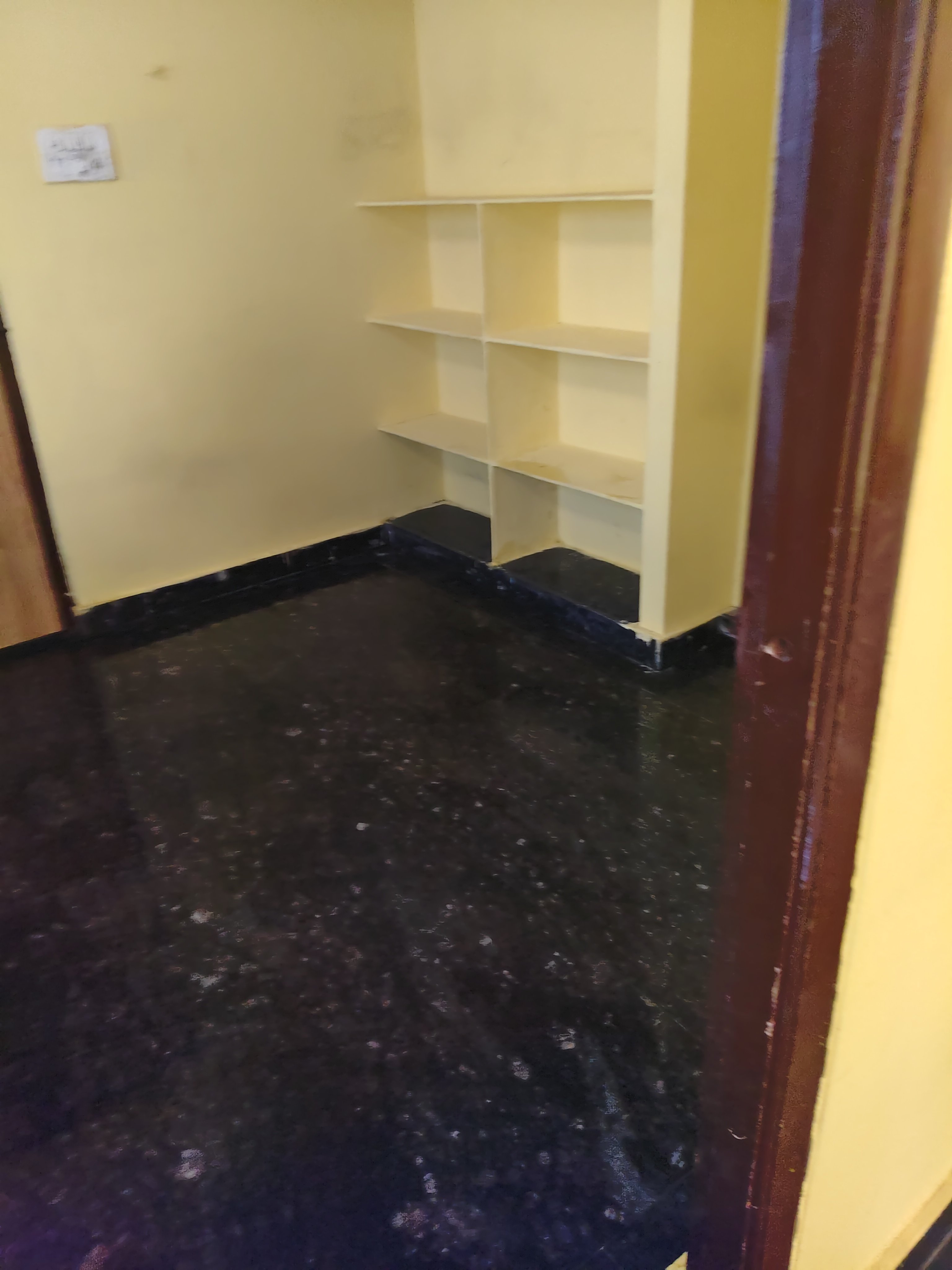 1BHK Unfurnished House for rent in Location set — photo 1